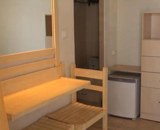 Twin Room - Photo 2