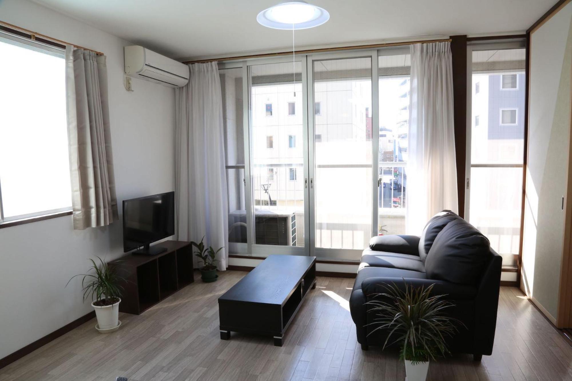 Deluxe Apartment - Photo 8