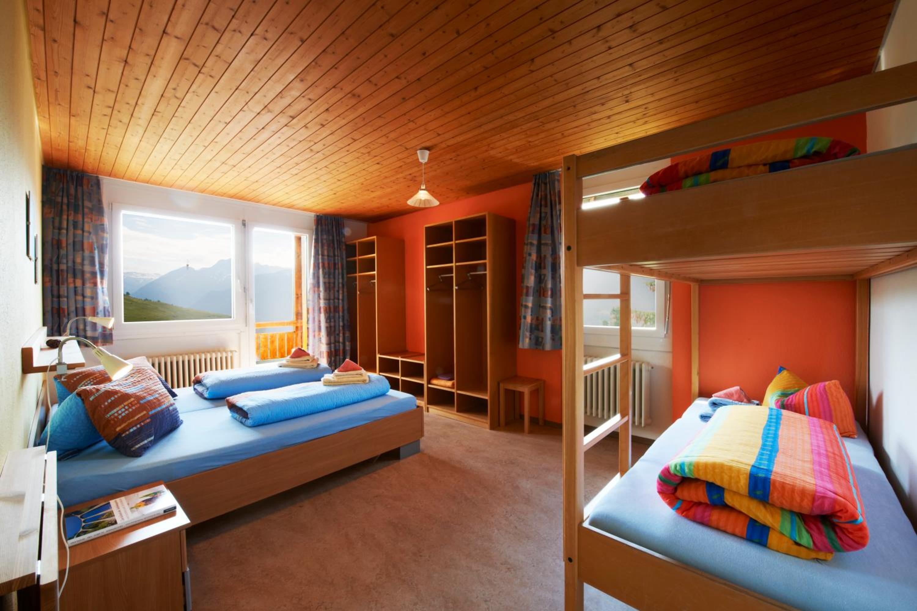 Quadruple Room - Photo 7