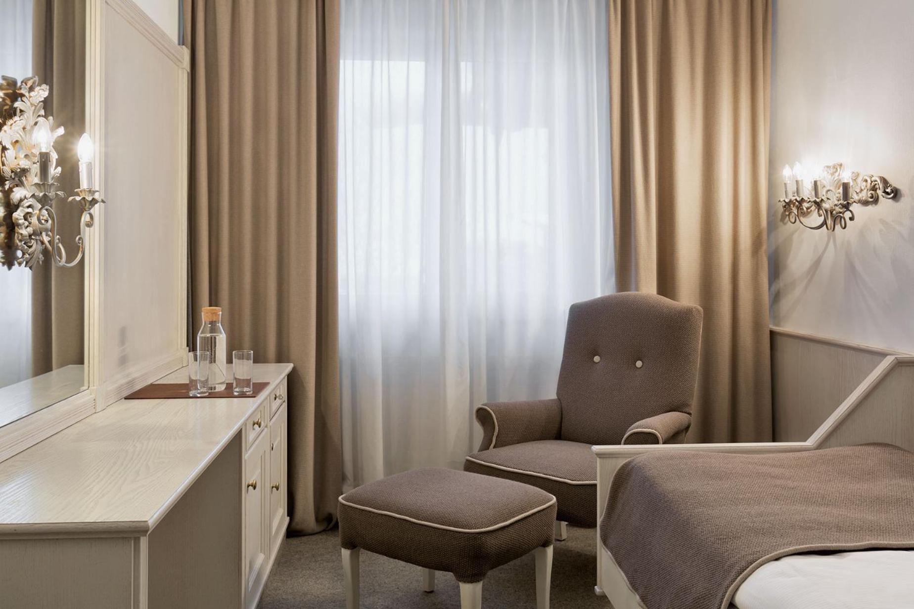 Single Room photo 3
