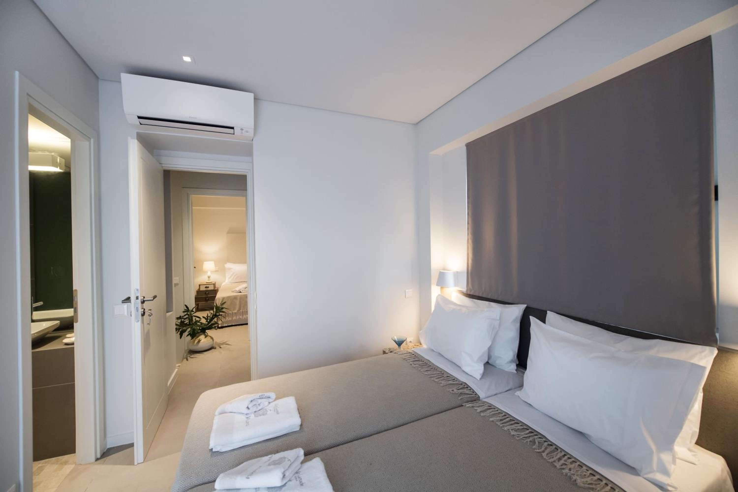 Suite with Garden View - Photo 15