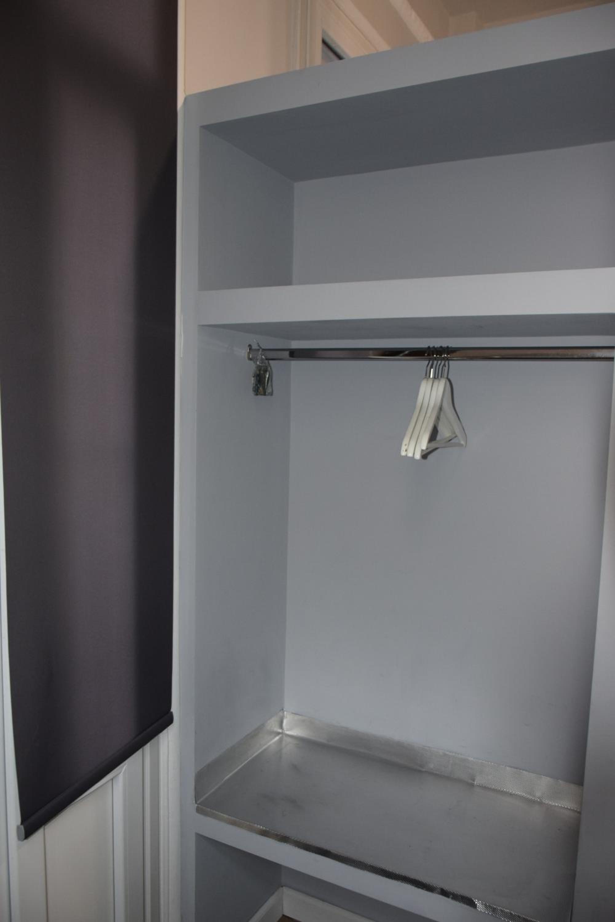 Studio Apartment 2