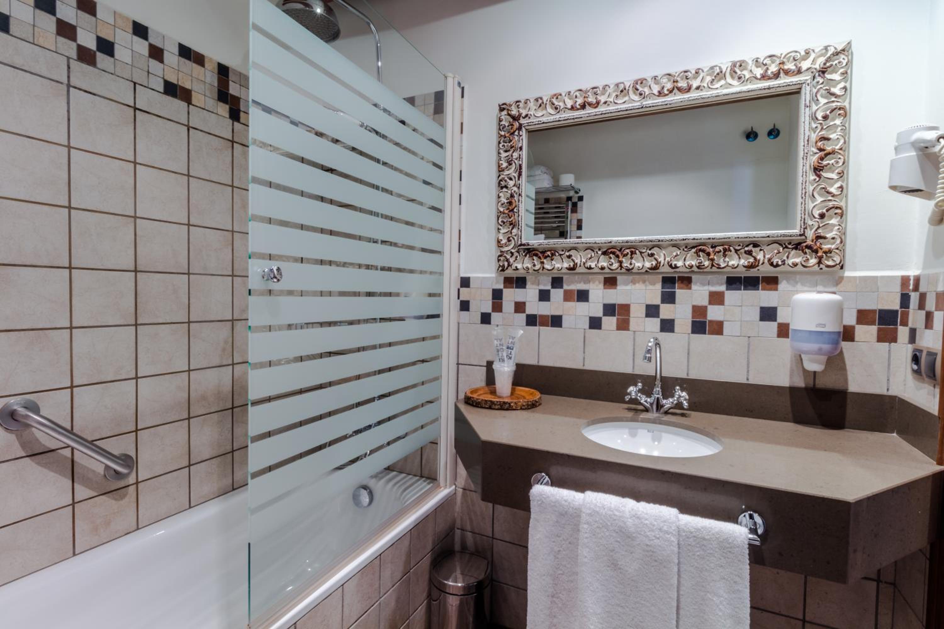 Triple Room - Photo 4