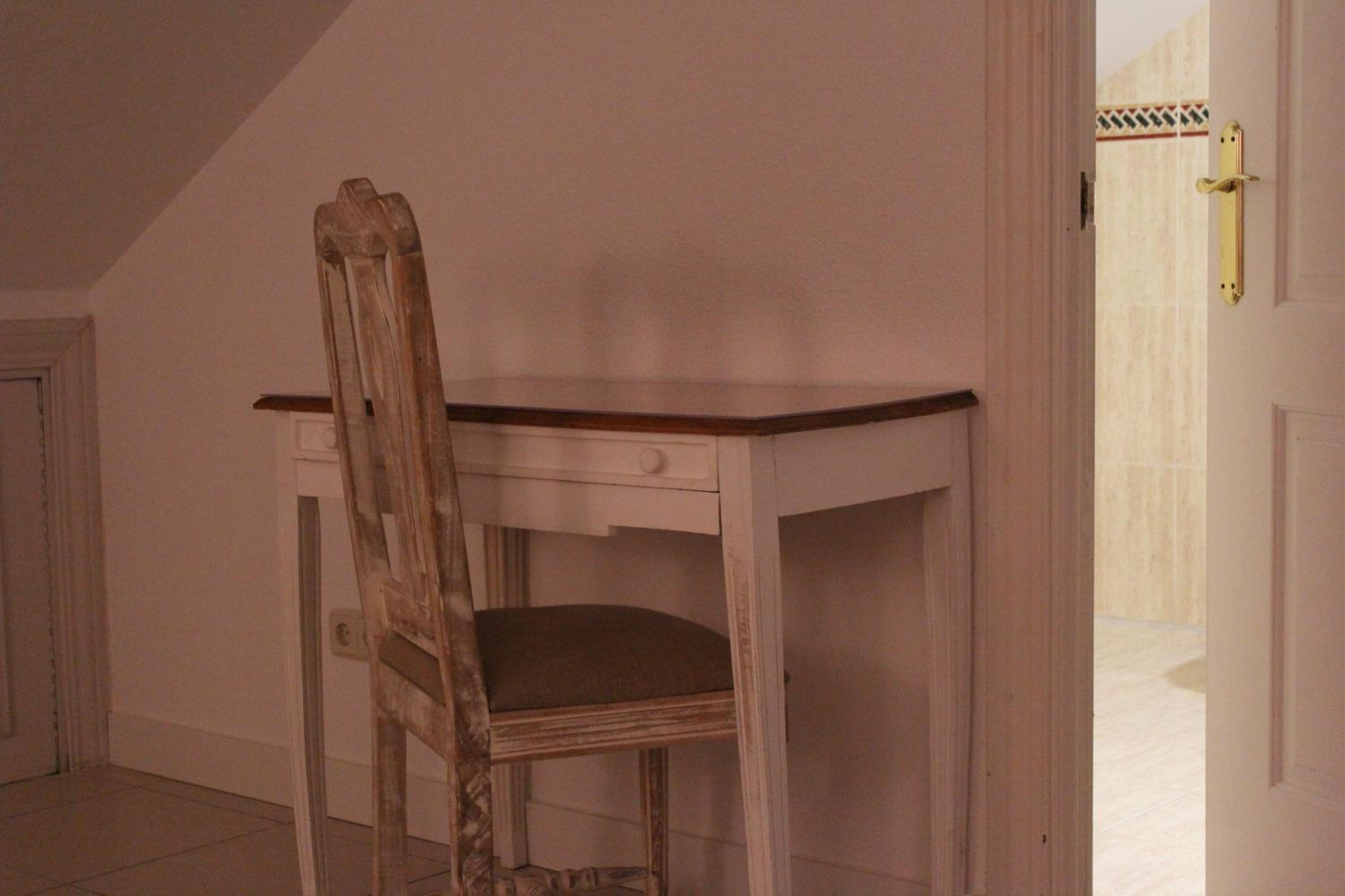 Family Studio - Photo 12