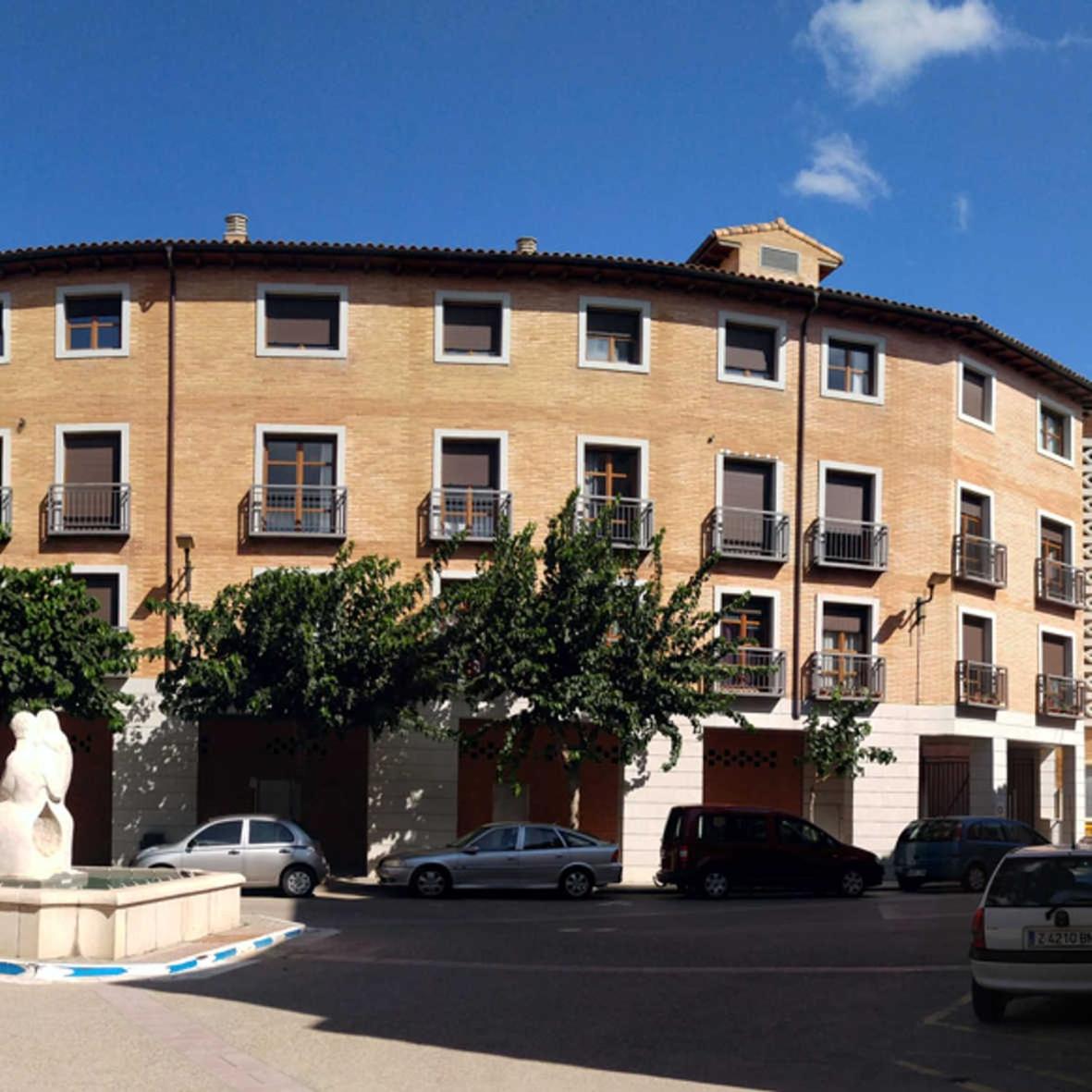Apartment with Balcony photo 2