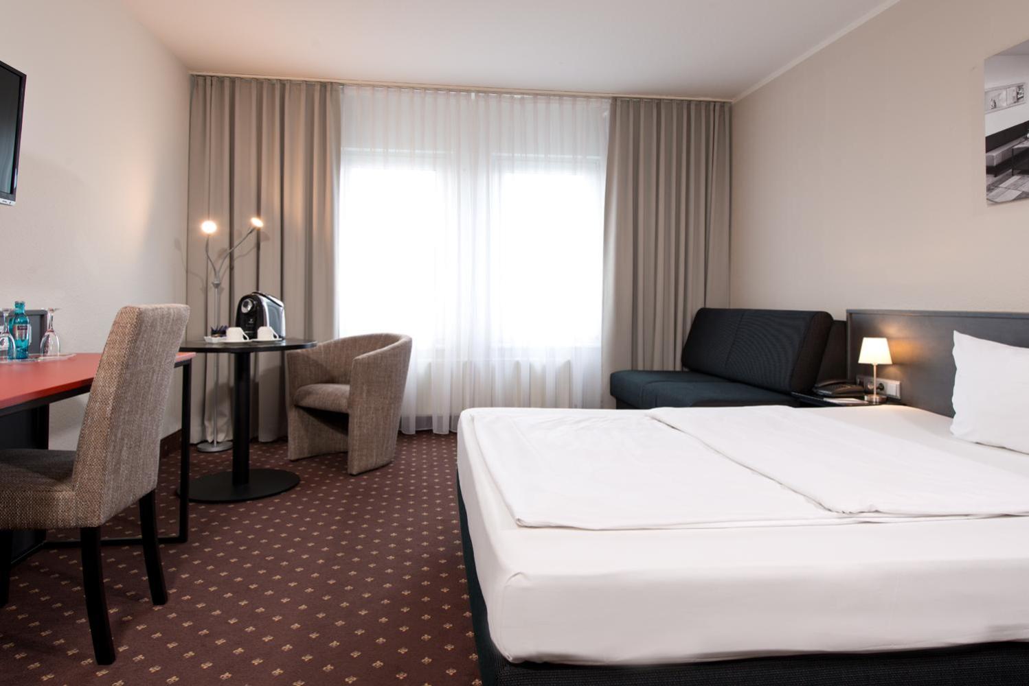 Business Triple Room - Photo 4