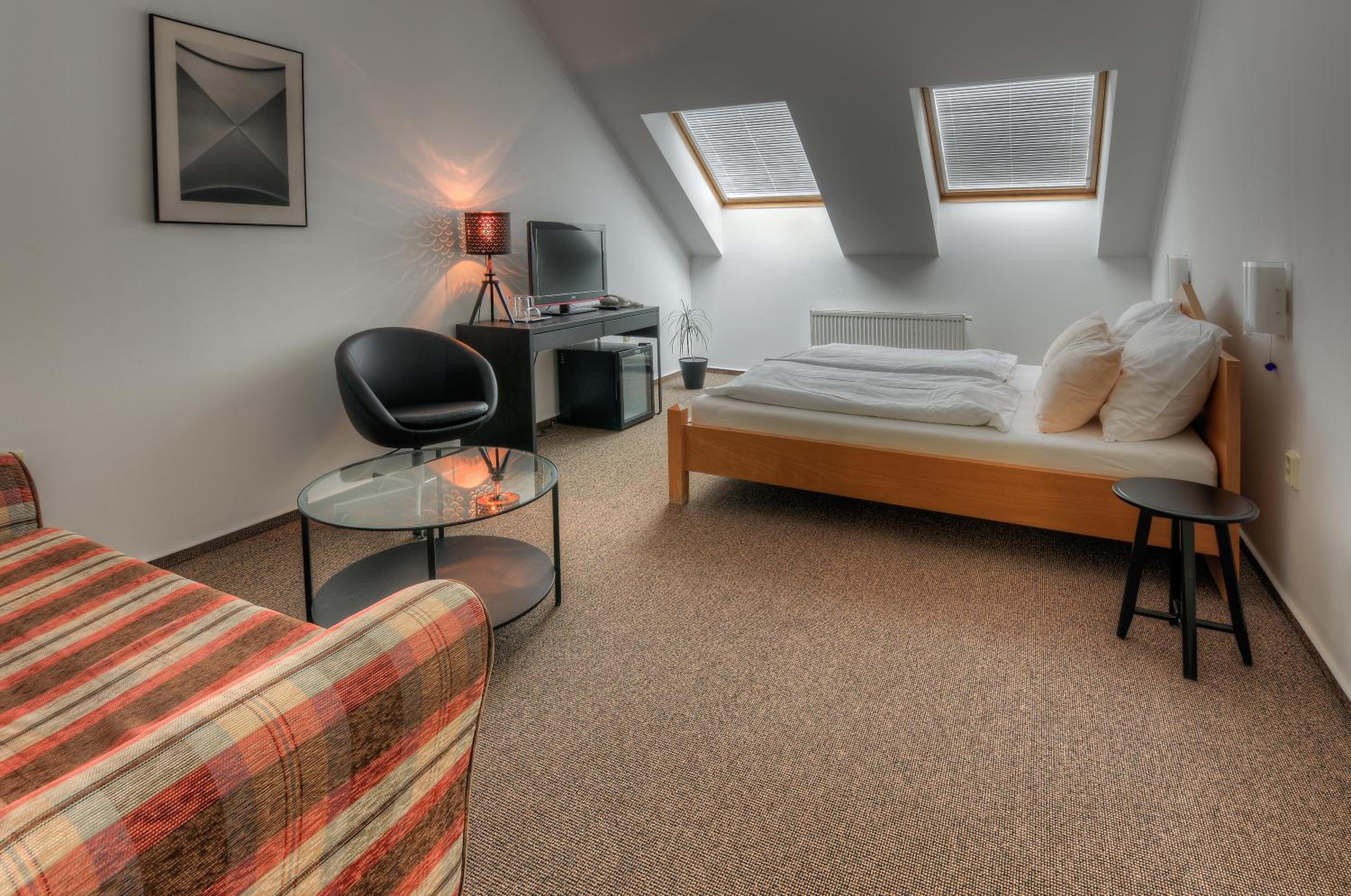 Double Room - Photo 2
