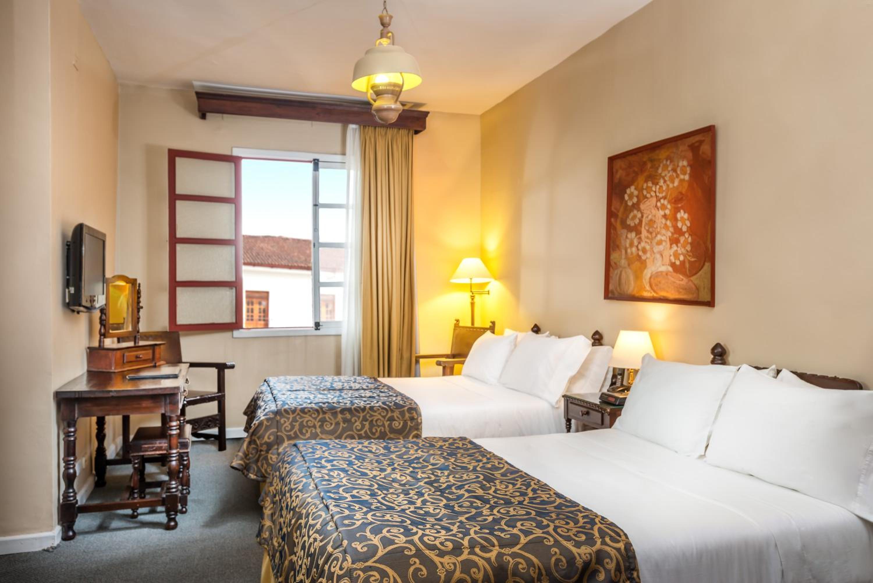 Quadruple Room - Photo 7