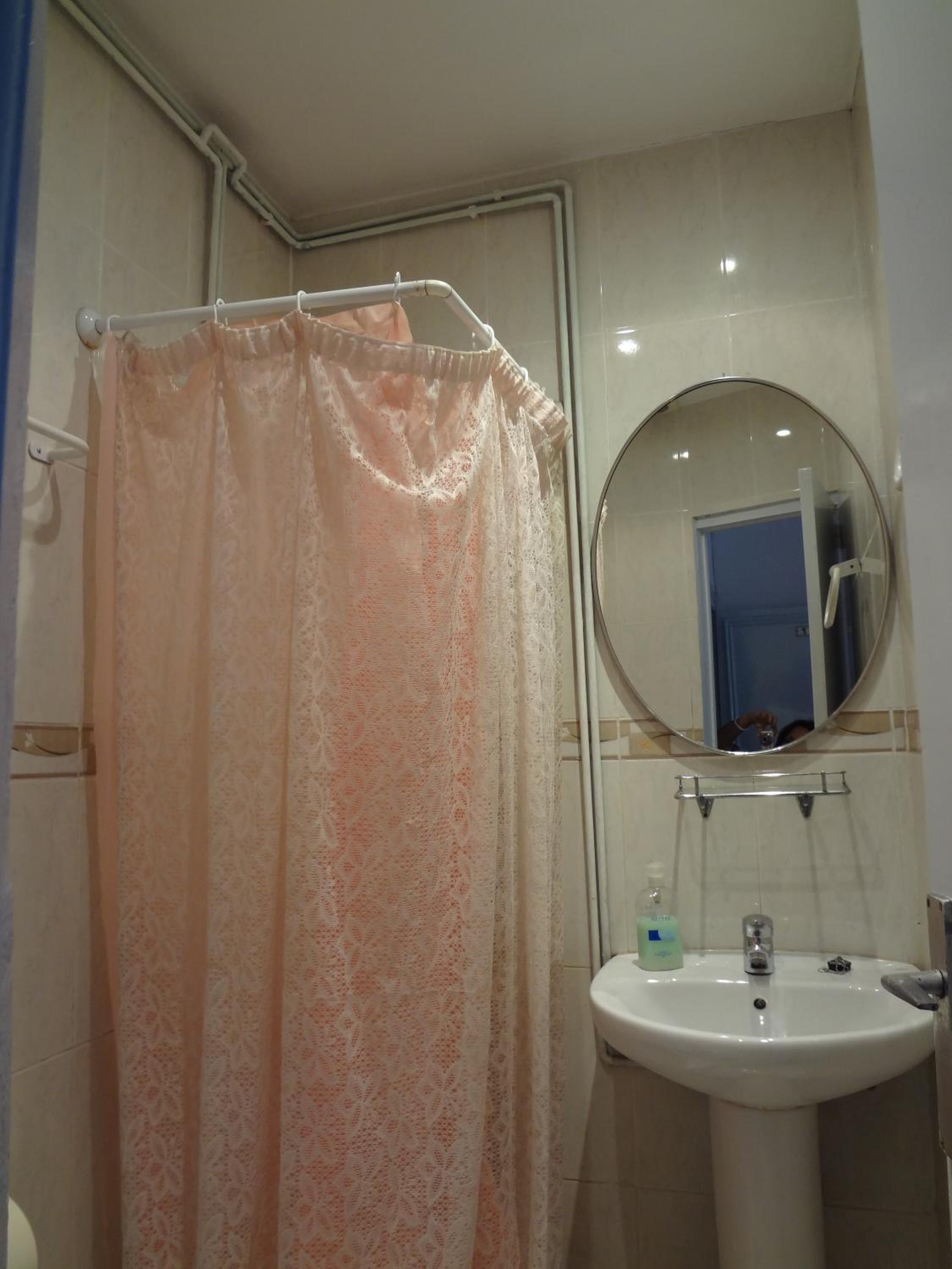 Triple Room with Private Bathroom photo 3