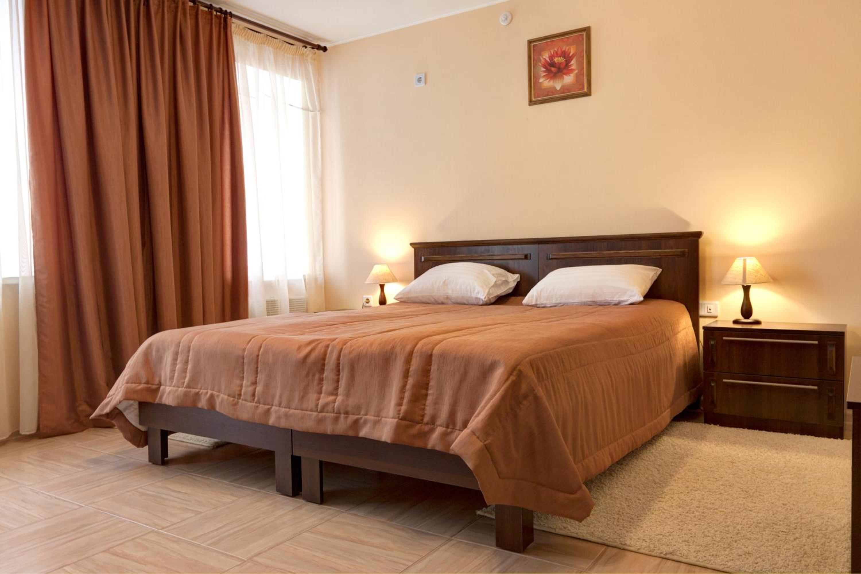 Standard Double Room with Two Single Beds