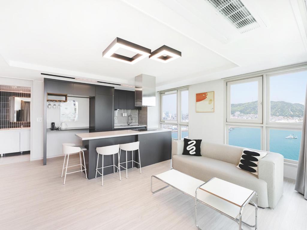 Ocean Suite Relax X Ceragem