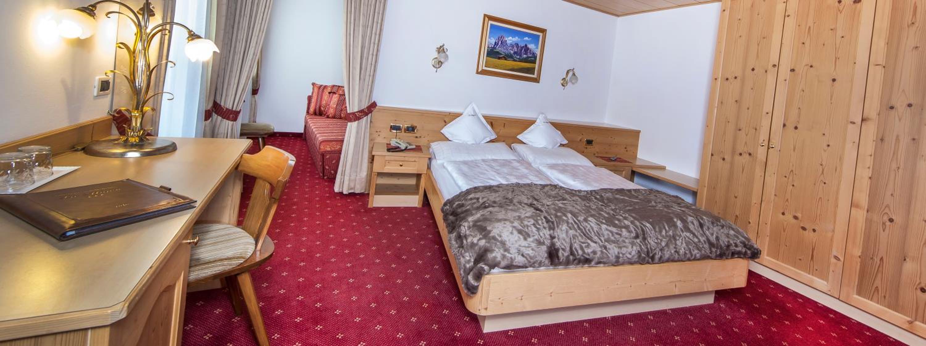 Triple Room with Balcony - Photo 10