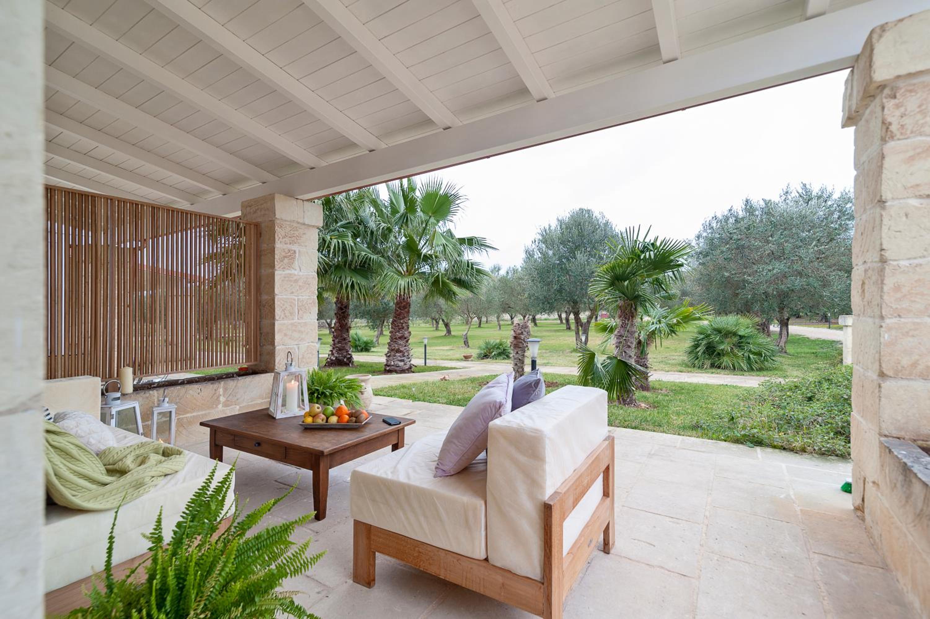 Superior Double or Twin Room with Garden View - Photo 17