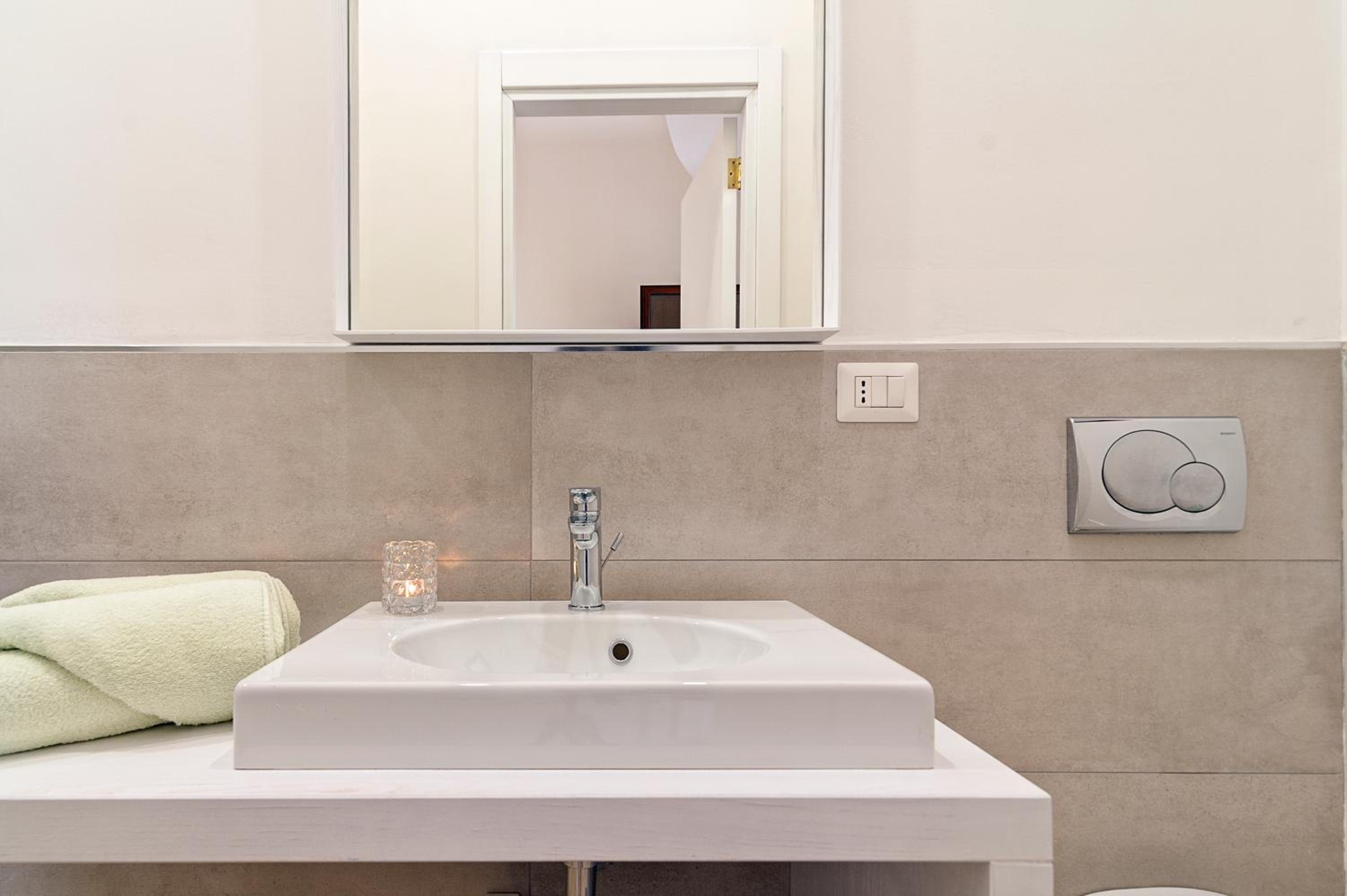 Superior Double or Twin Room with Garden View - Photo 4