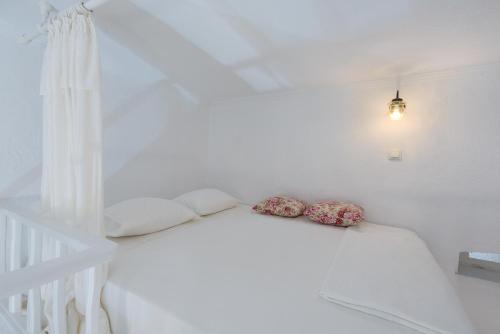 Two-Bedroom Apartment photo 2