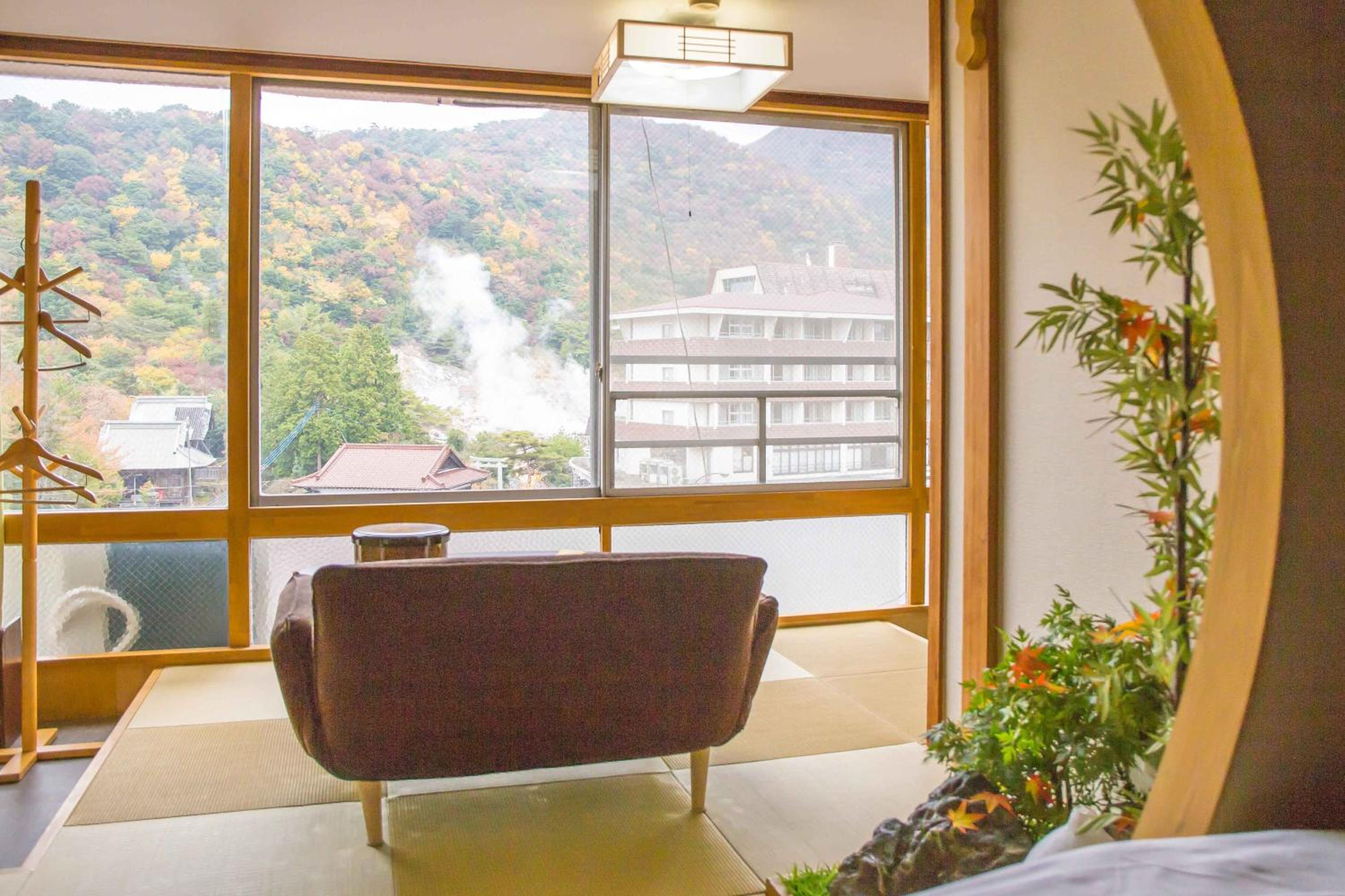 Twin Room with View - Photo 4