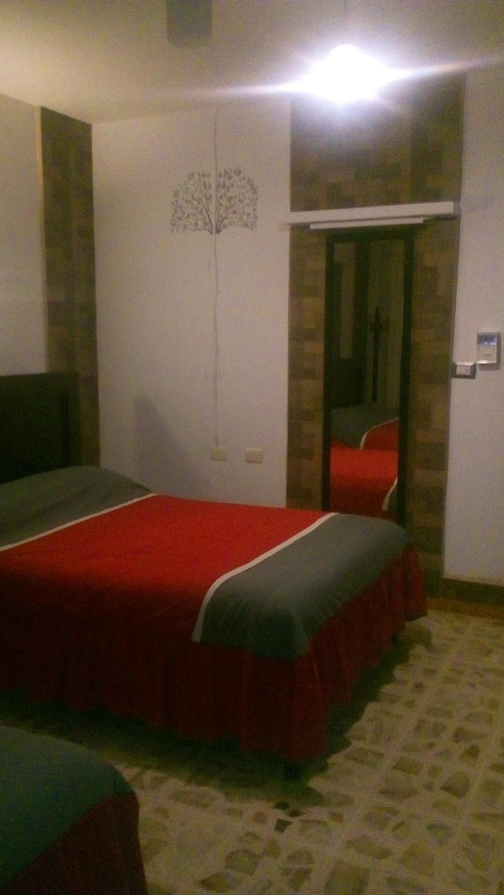 Deluxe Queen Room with Two Queen Beds photo 3