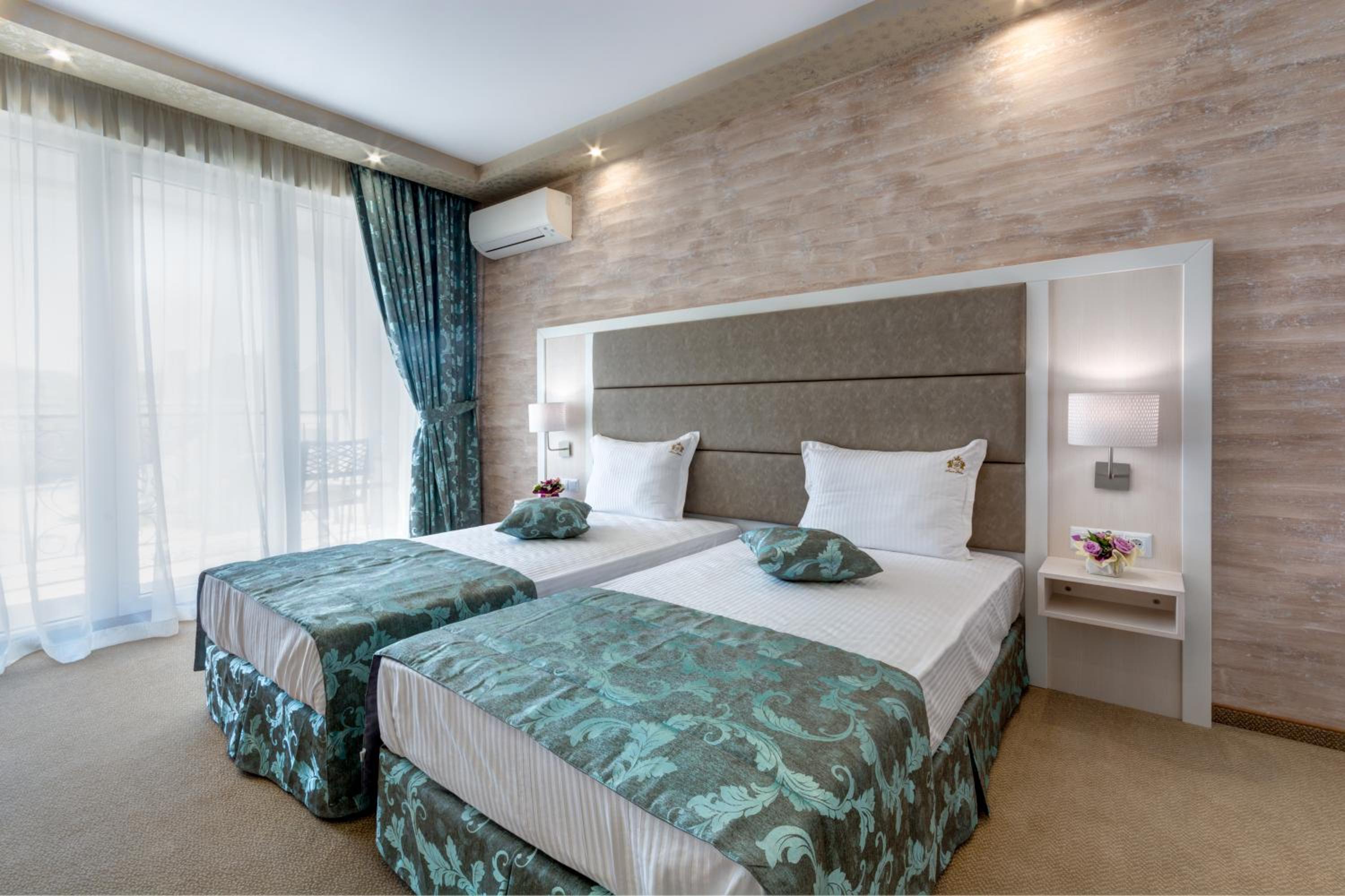 Twin Room with Balcony