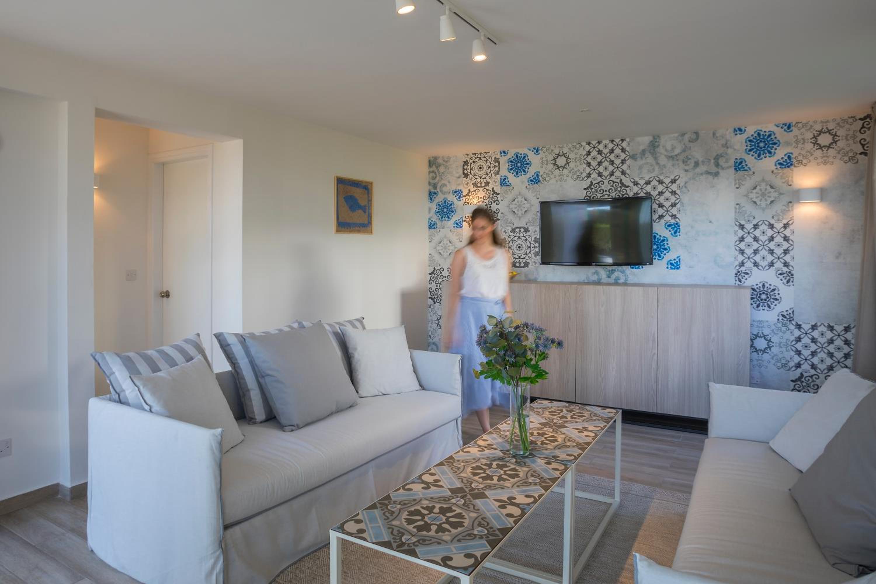 Garden Suite with Private Pool thumbnail 5