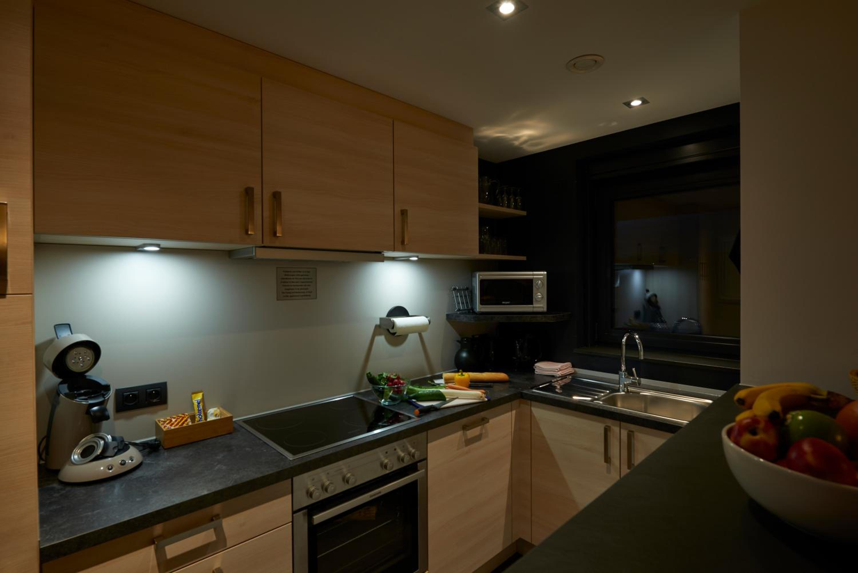 Apartment with Lake View photo 3