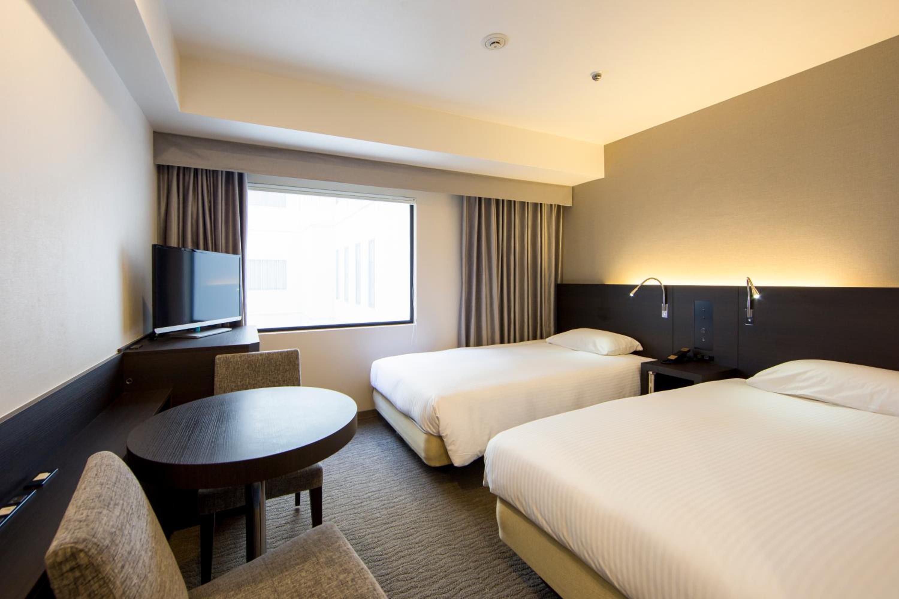 Moderate Twin Room - Non-Smoking - Photo 1