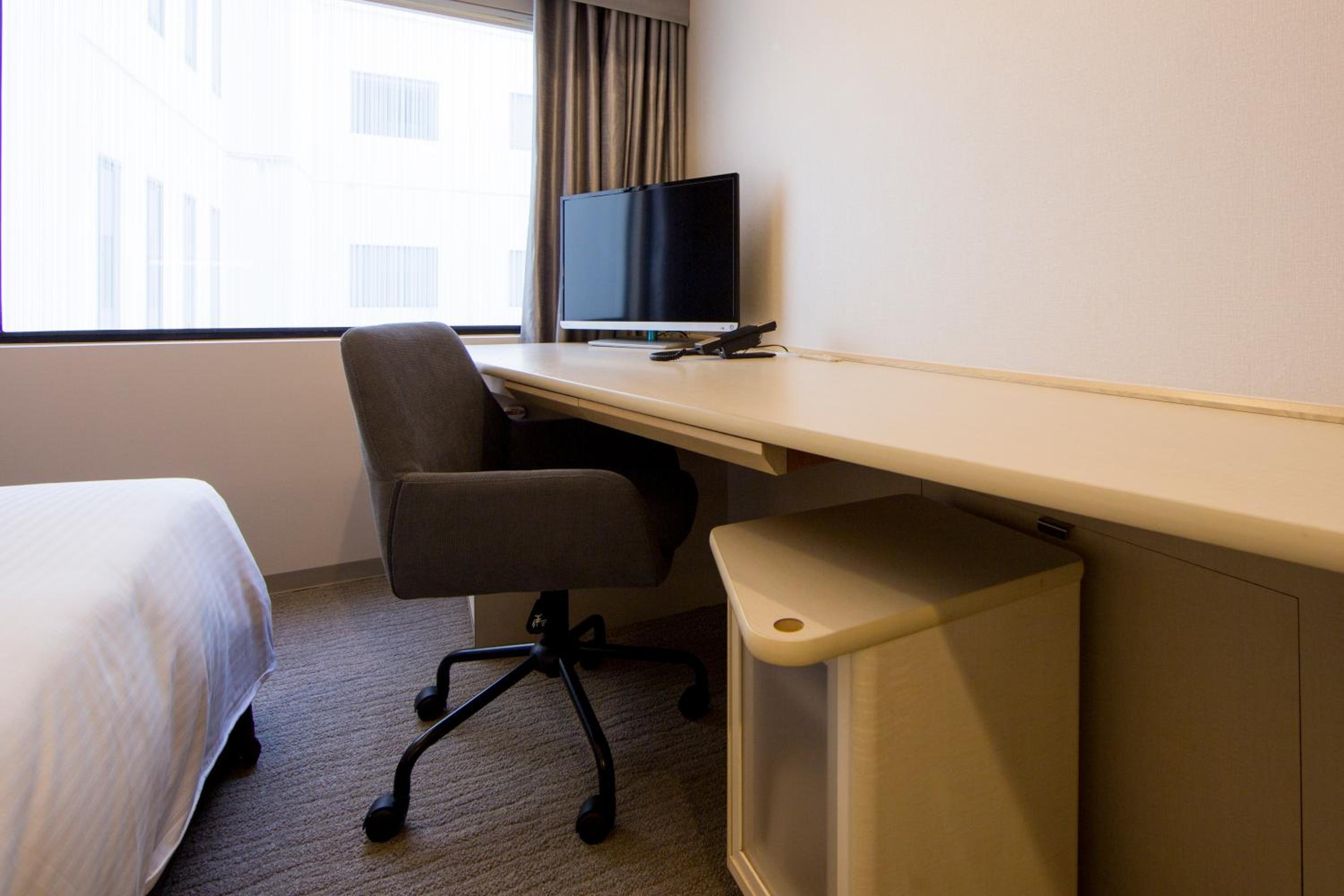 Moderate Double Room with Small Double Bed - Non-Smoking - Photo 2