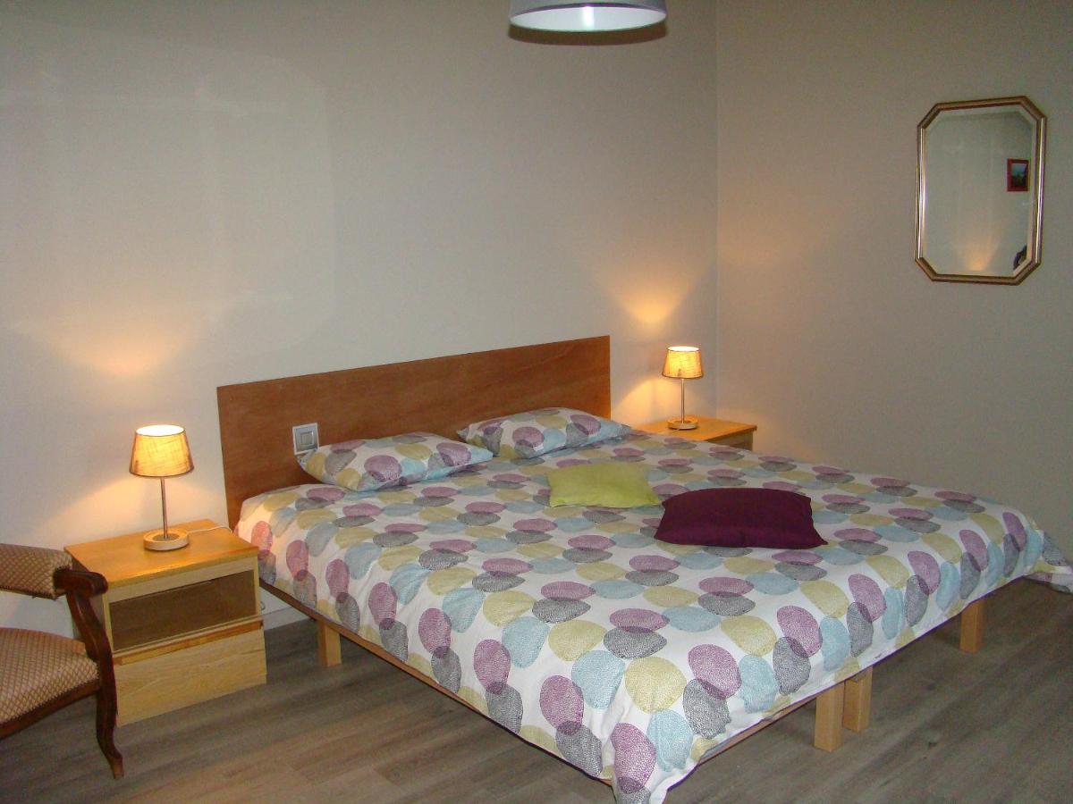 Double Room with Private External Bathroom photo 3