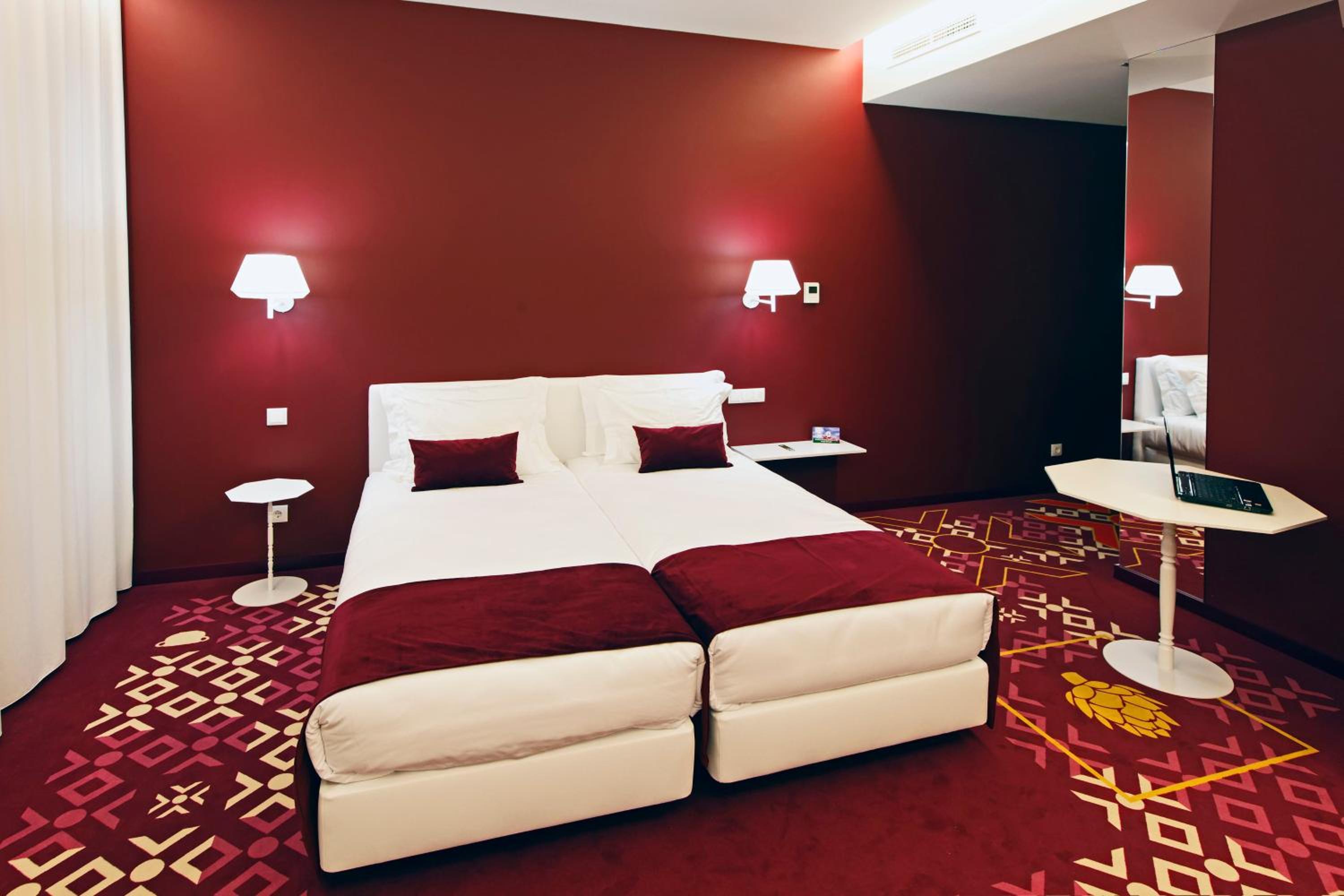 Superior Double or Twin Room photo 2
