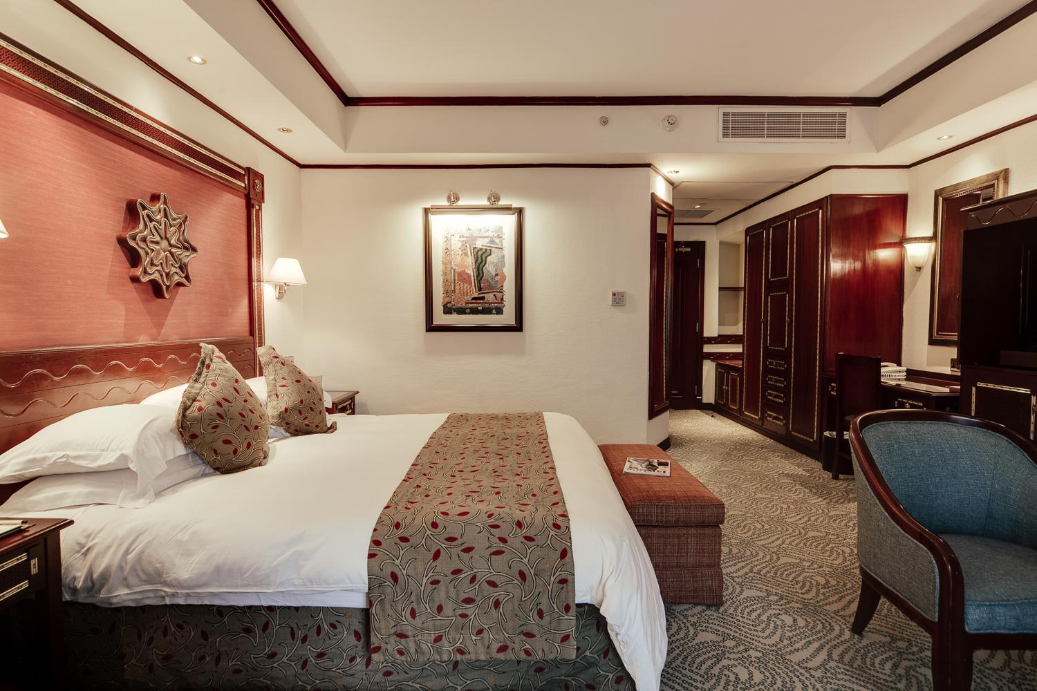 Deluxe Room - Photo 3