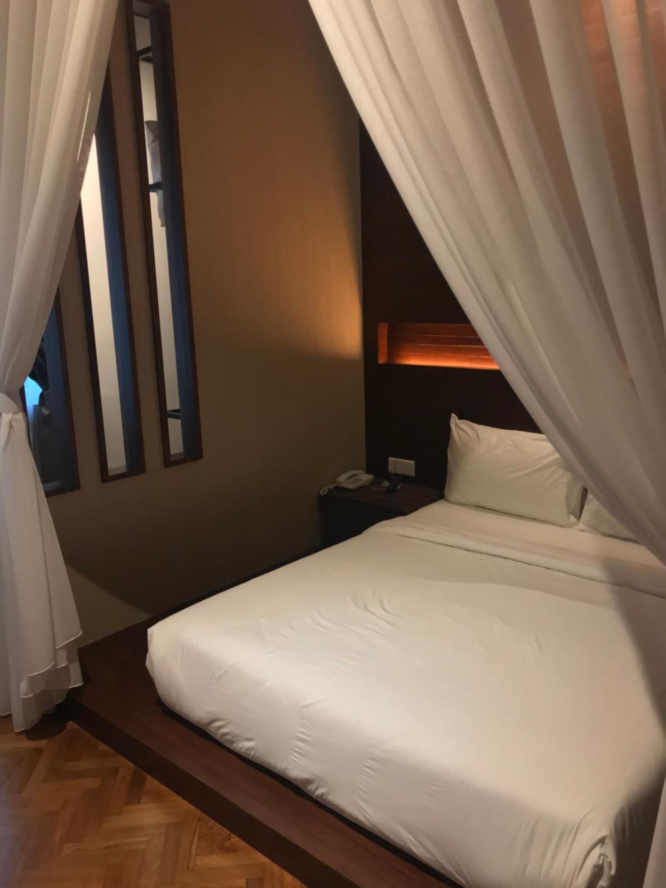 Standard Queen Room photo 2