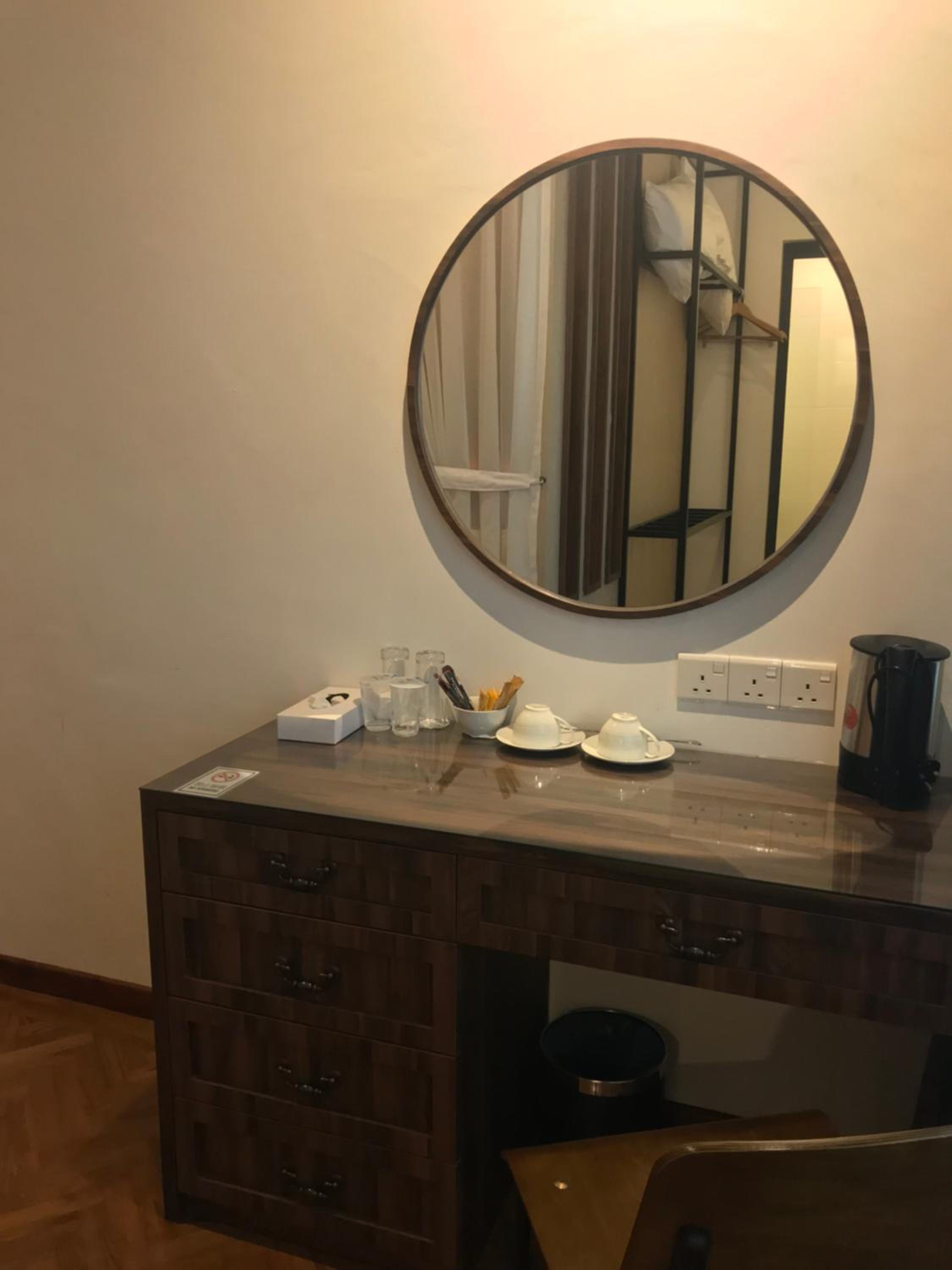 Standard Queen Room photo 3