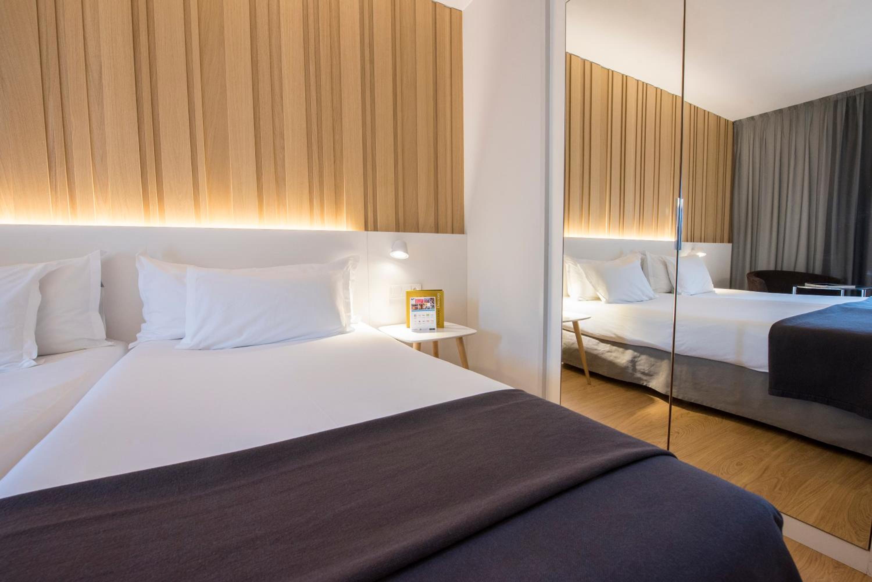 Standard Double or Twin Room photo 3