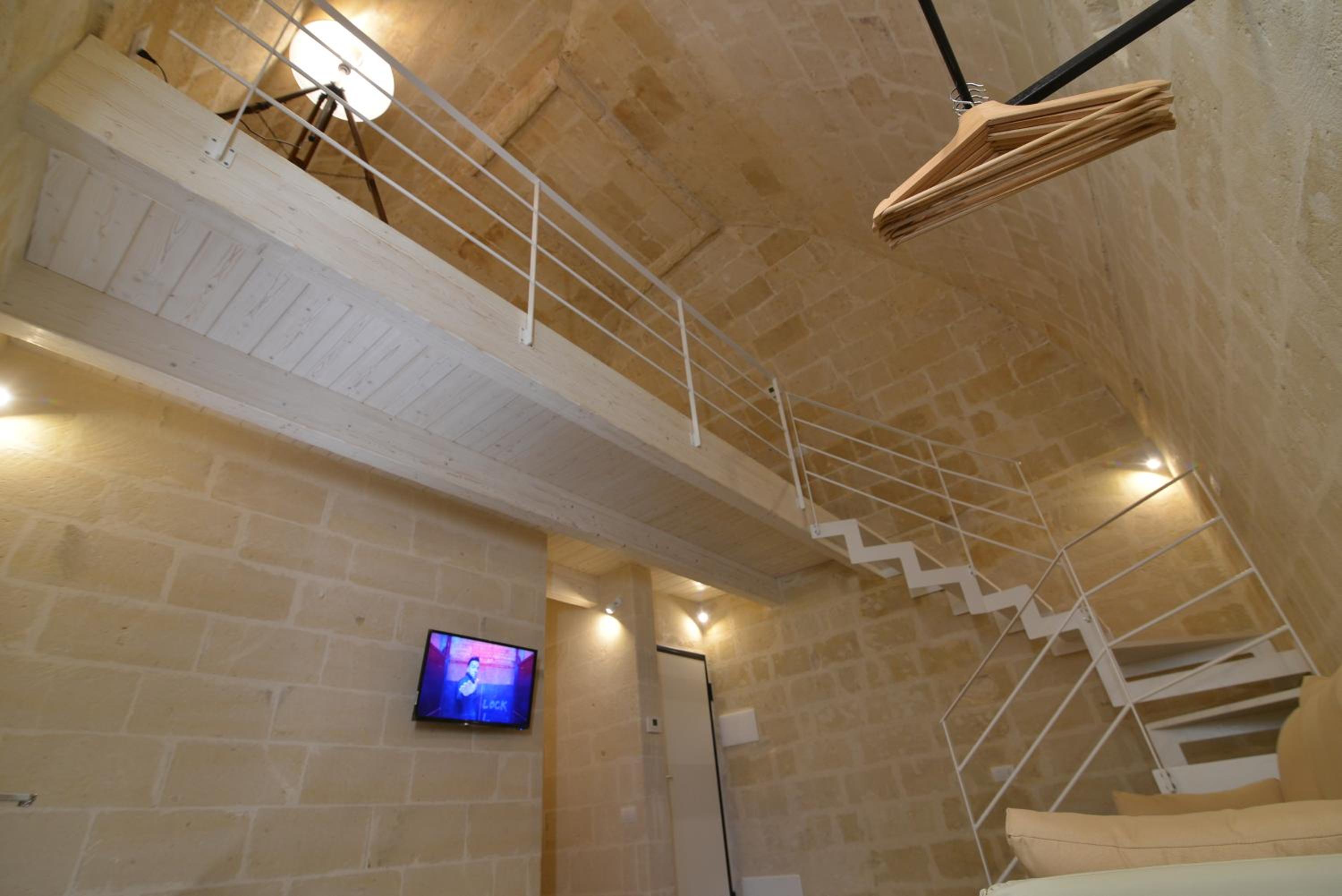 Deluxe Double Room with Bath
