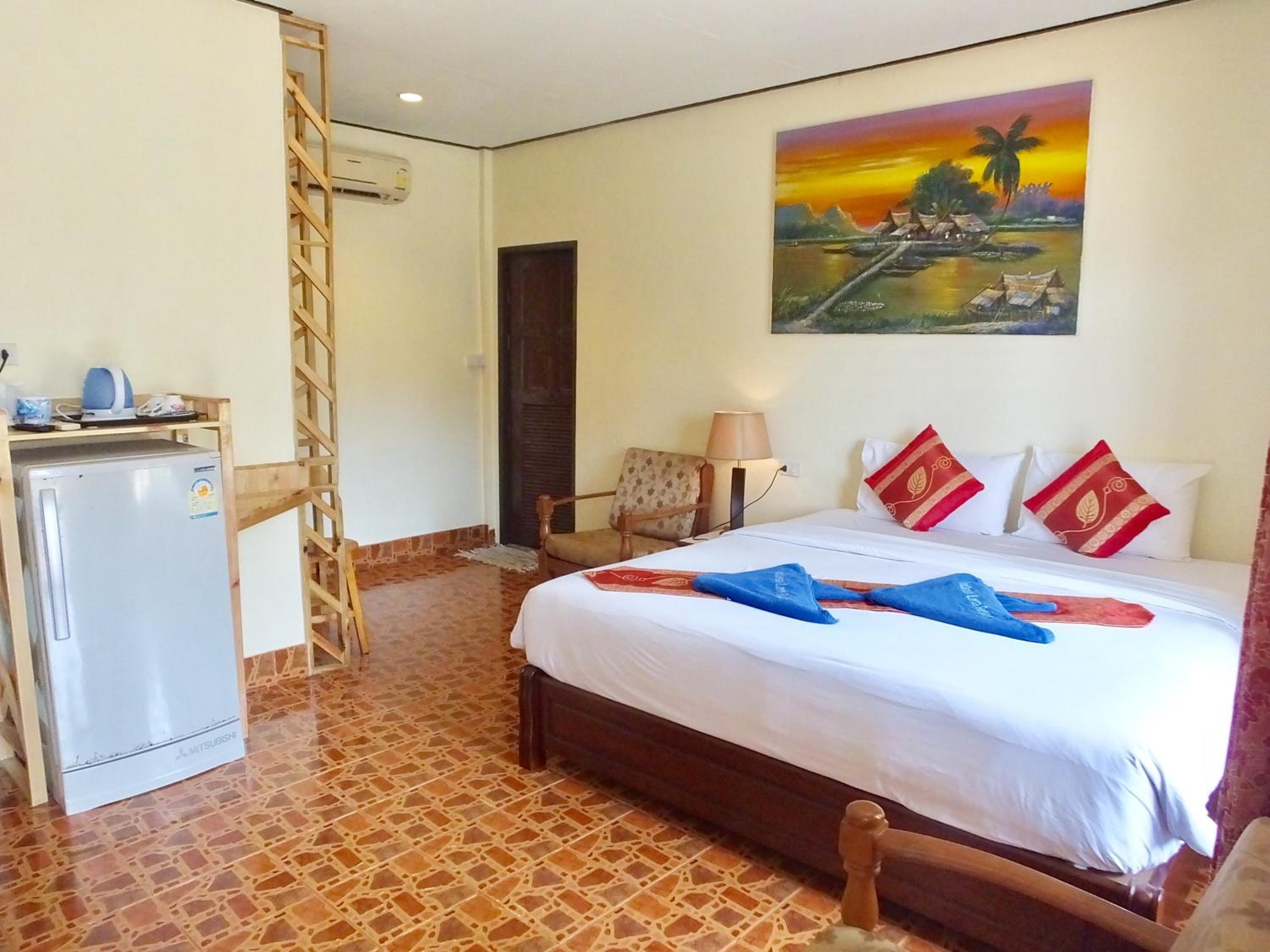 Double Room with Pool View photo 2
