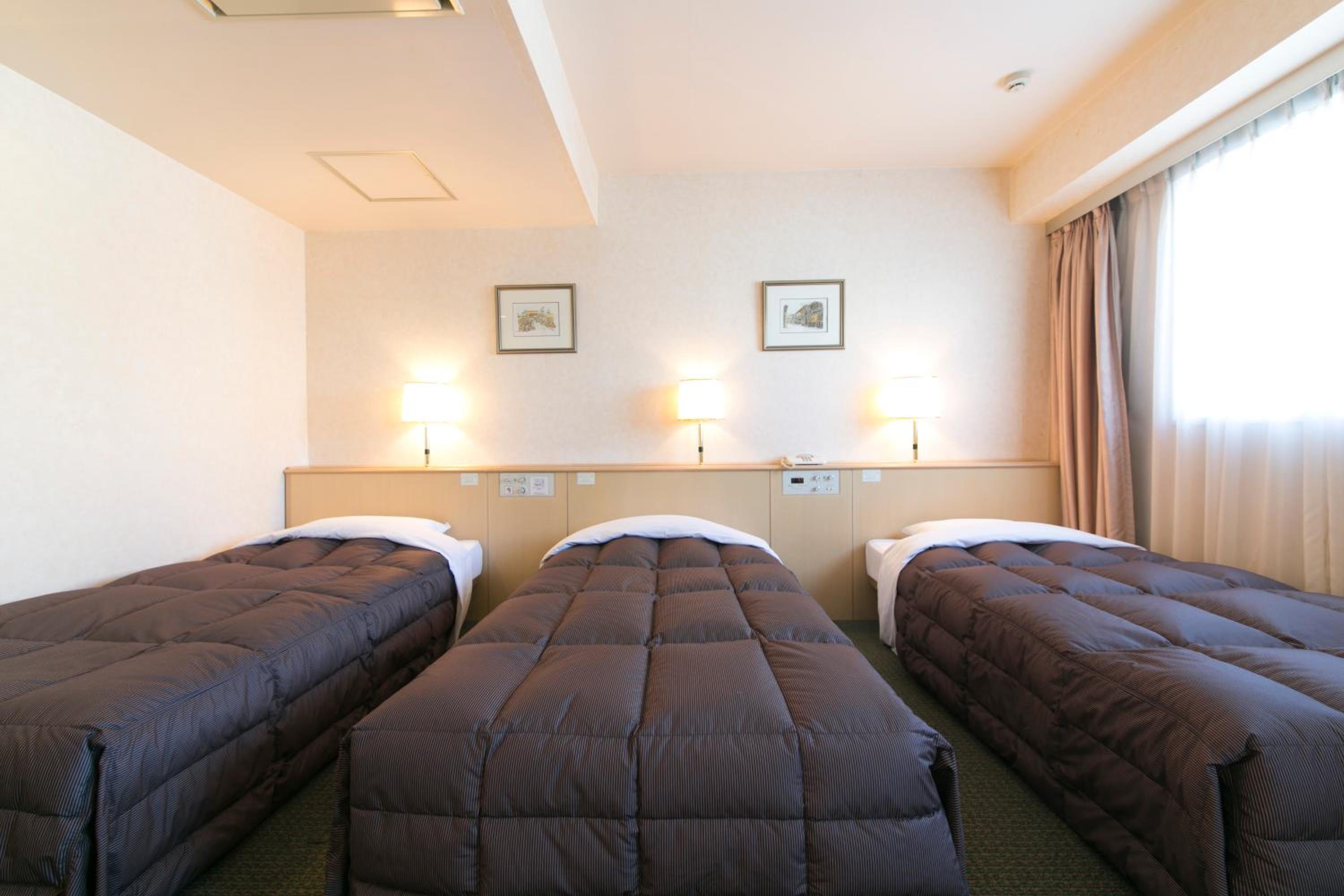 Triple Room - Non-Smoking - Photo 3