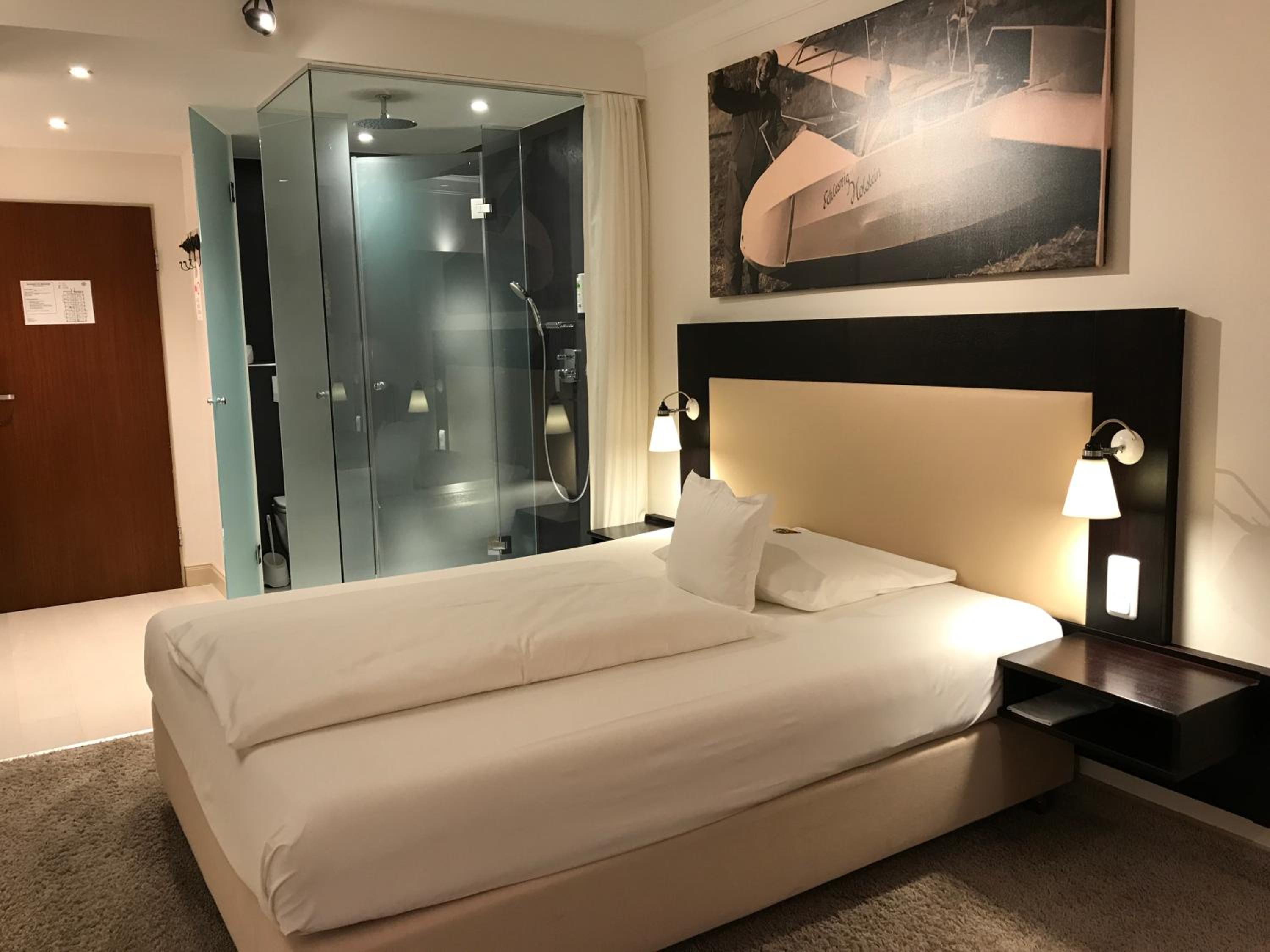 Budget Double Room photo 2