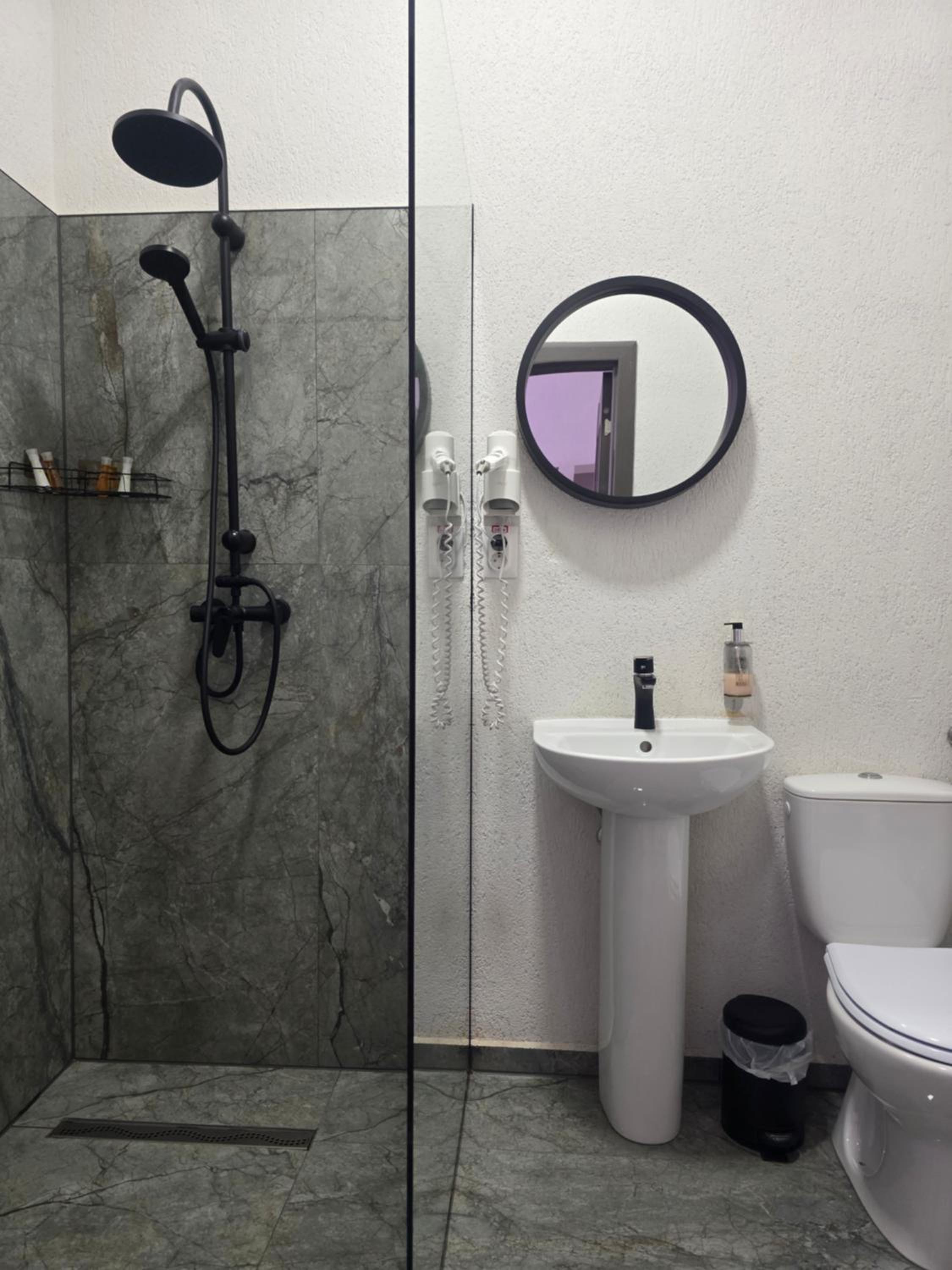 Deluxe Triple Room photo 1