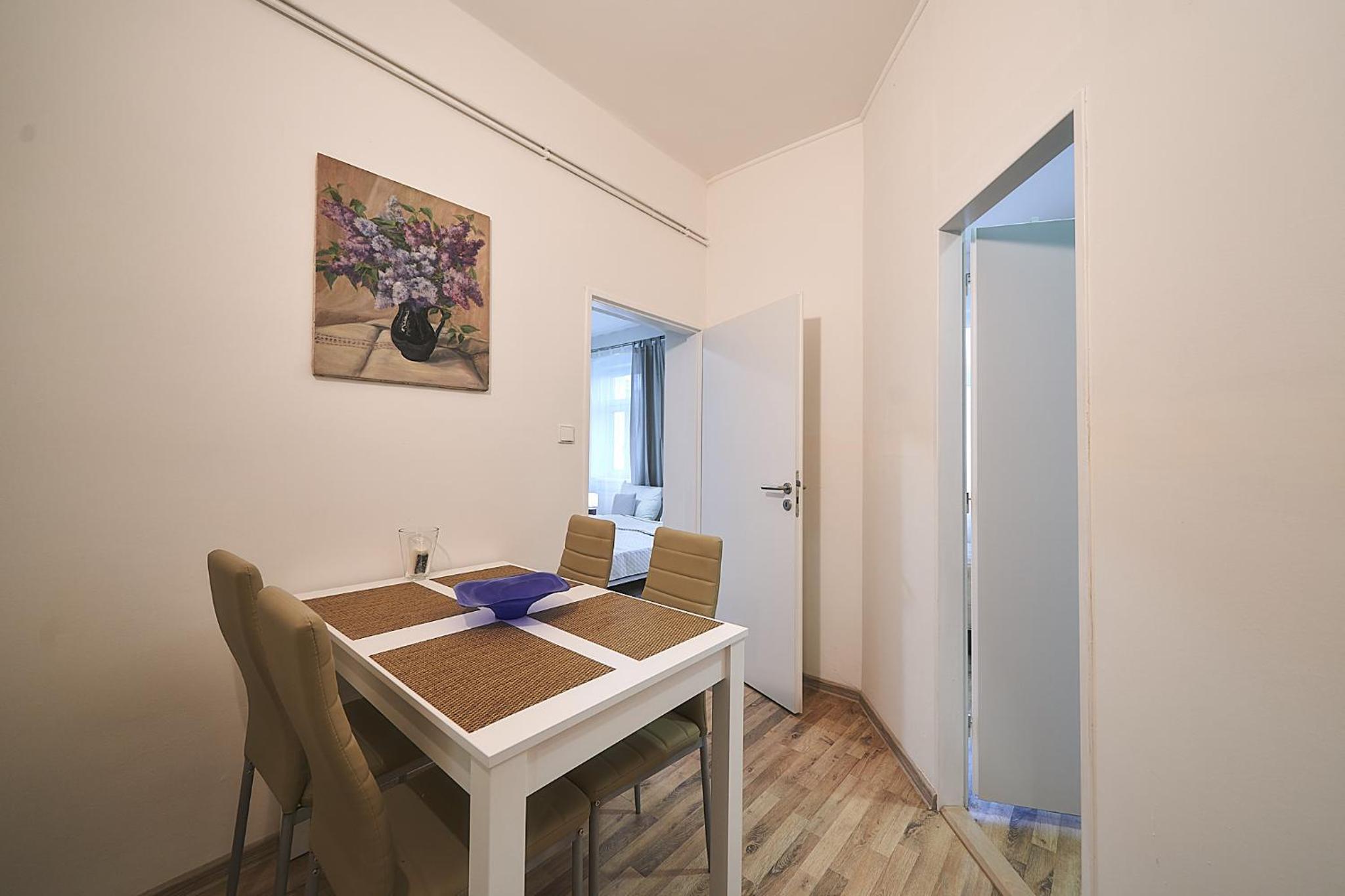 Two-Bedroom Standard Family Apartment - Photo 29
