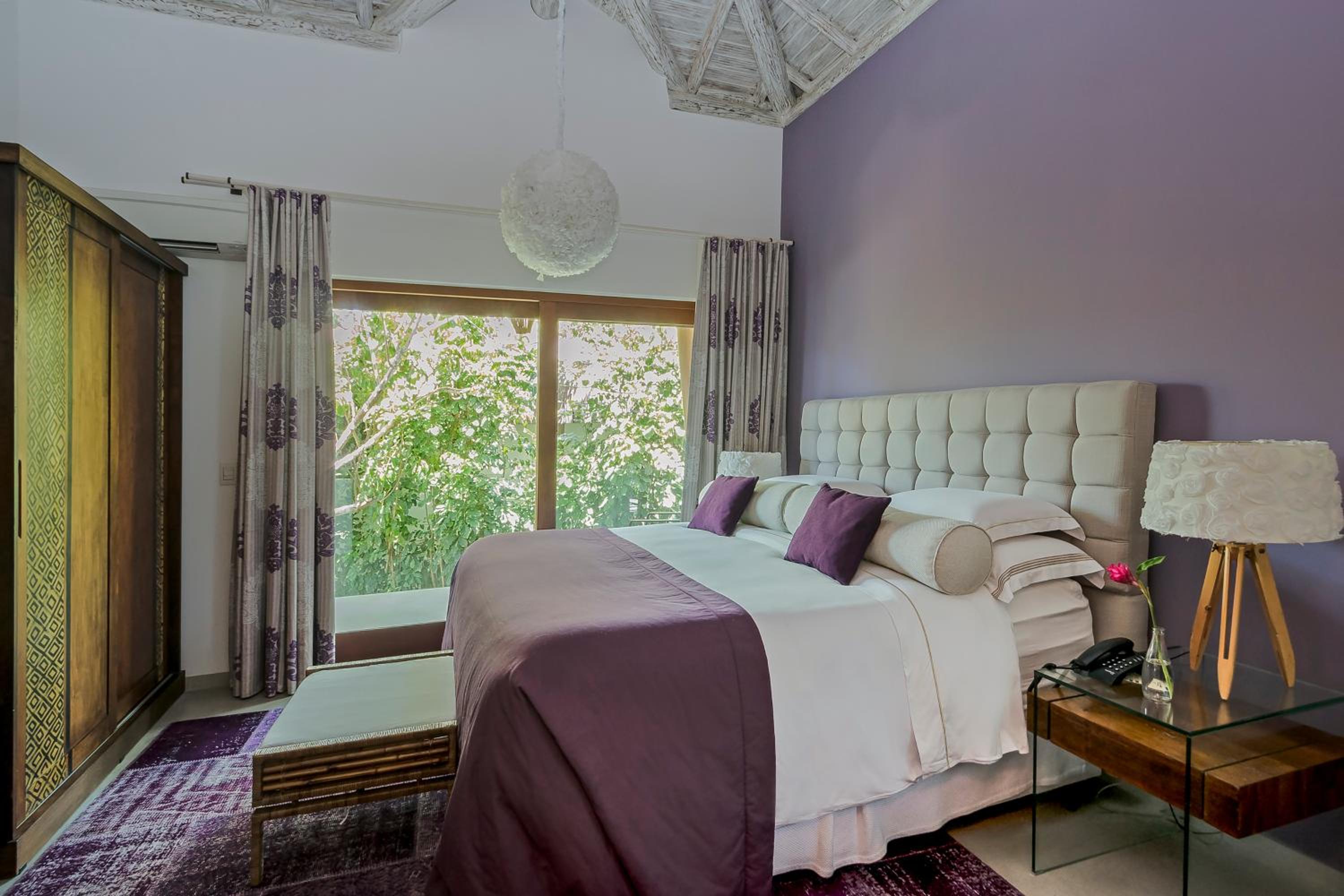 Ground Floor Suite - Villa Taba