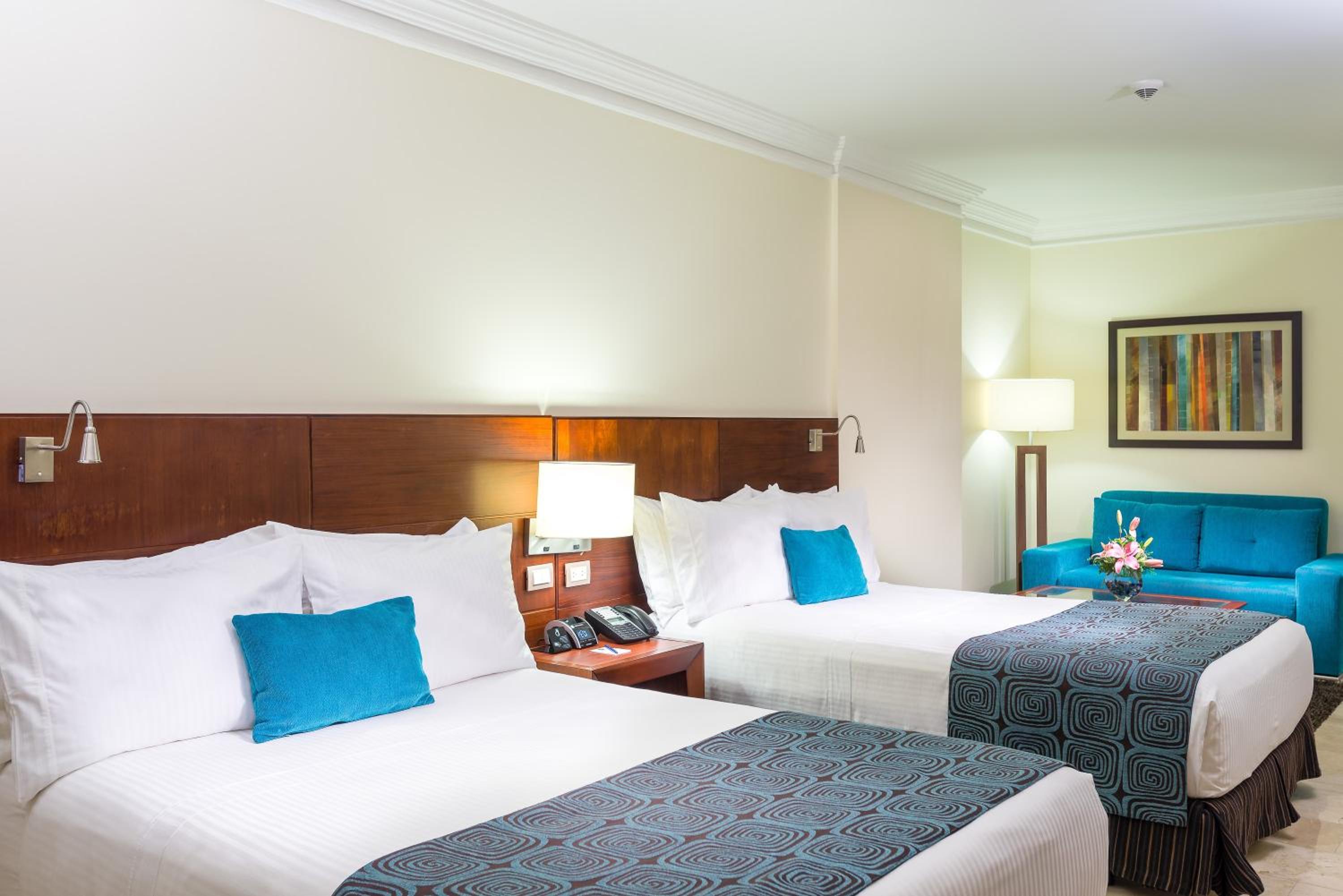 Standard Double Room with Two Double Beds - Photo 13
