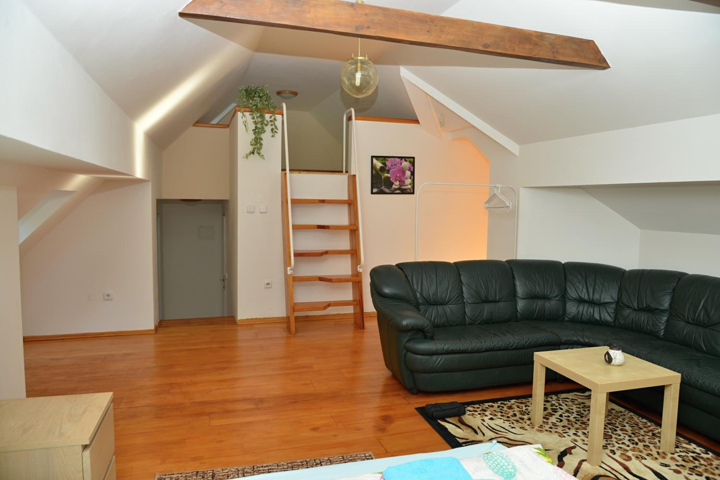 Standard Suite photo 2