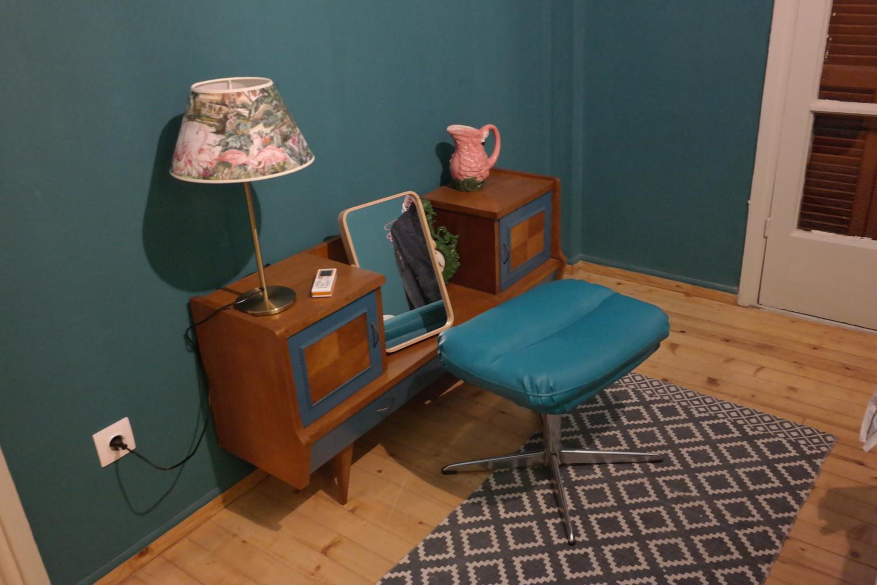 Two-Bedroom Apartment - Photo 4