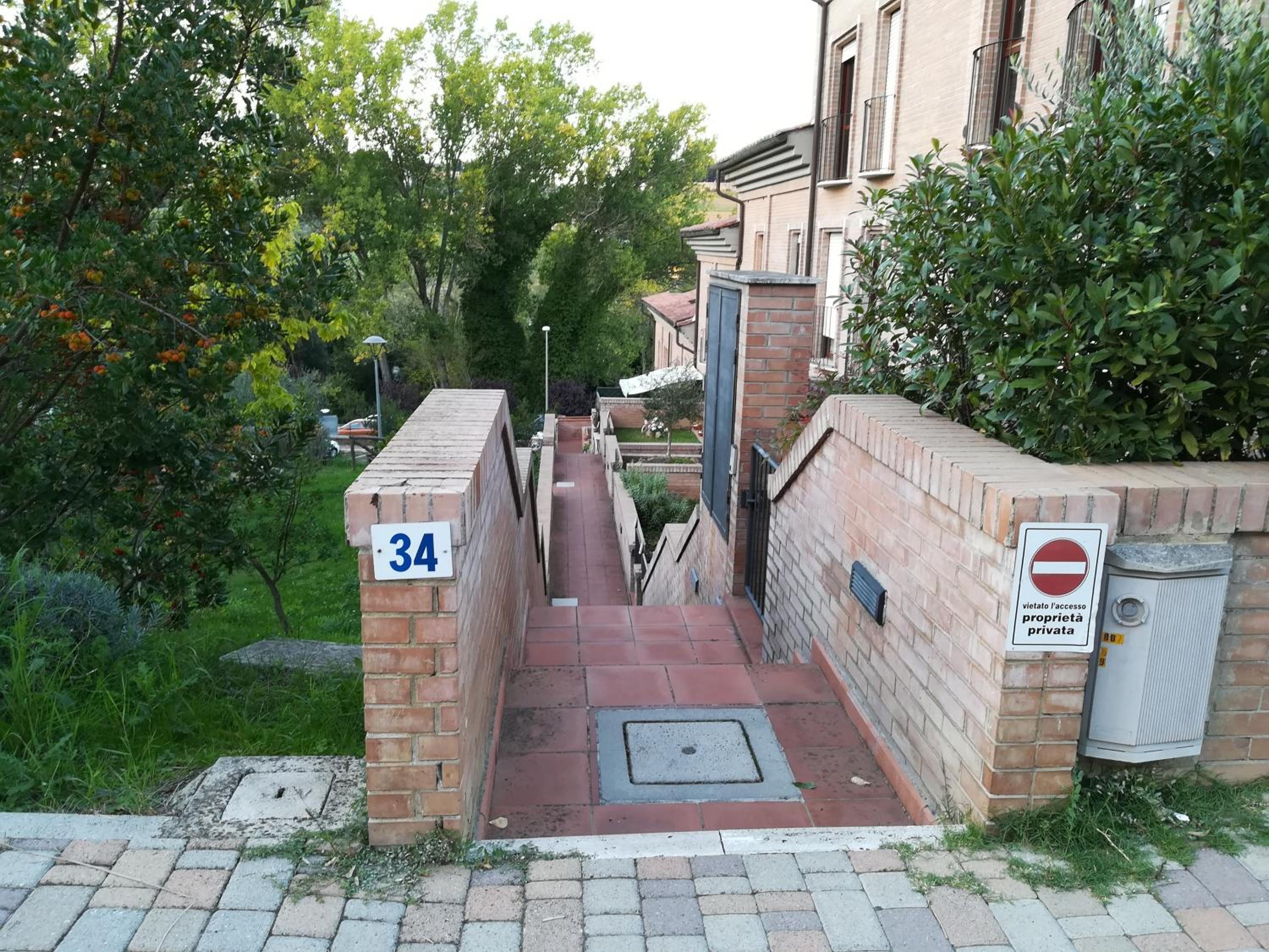 Apartment with Terrace - Photo 49