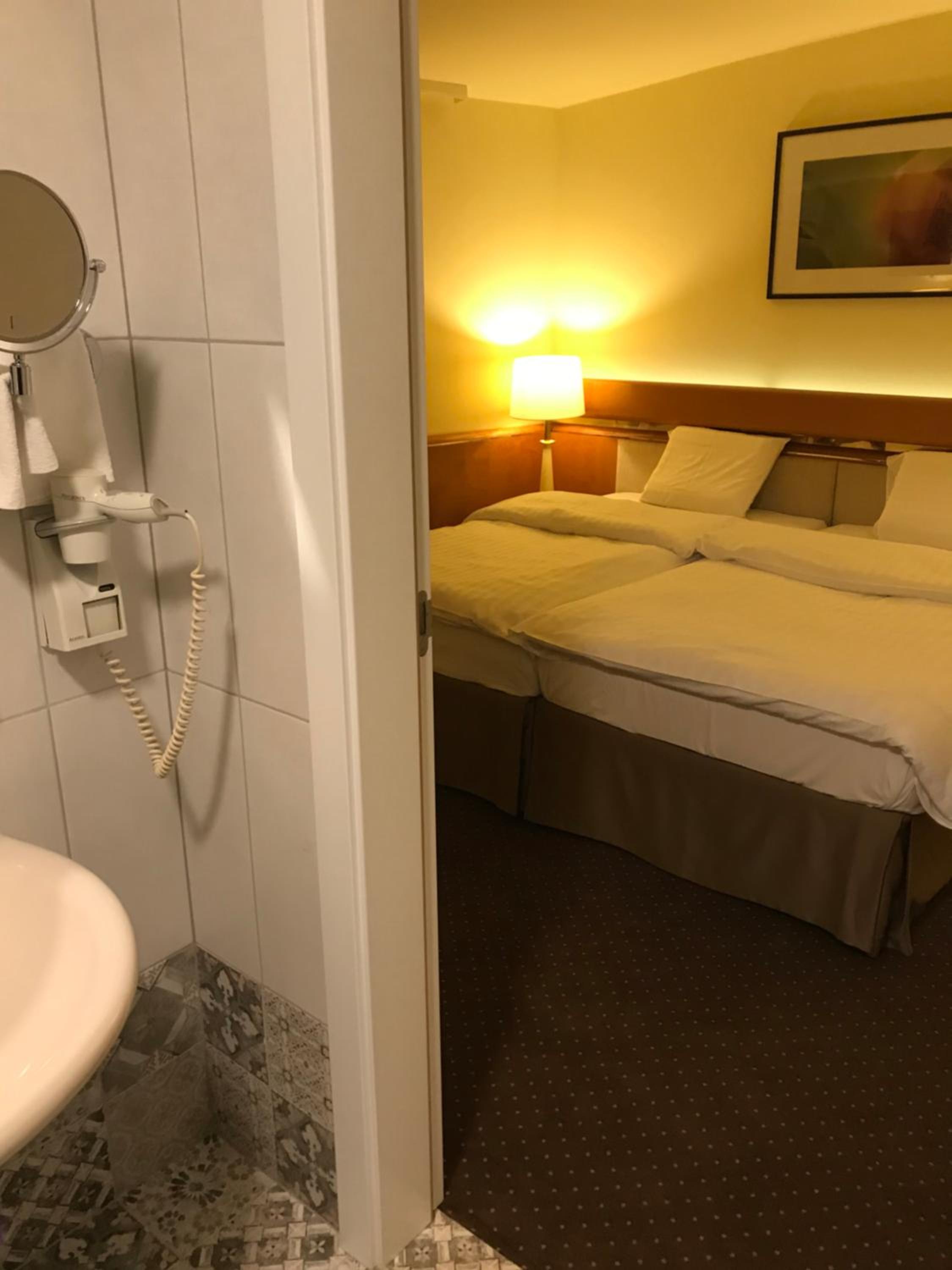Double Room - Photo 27