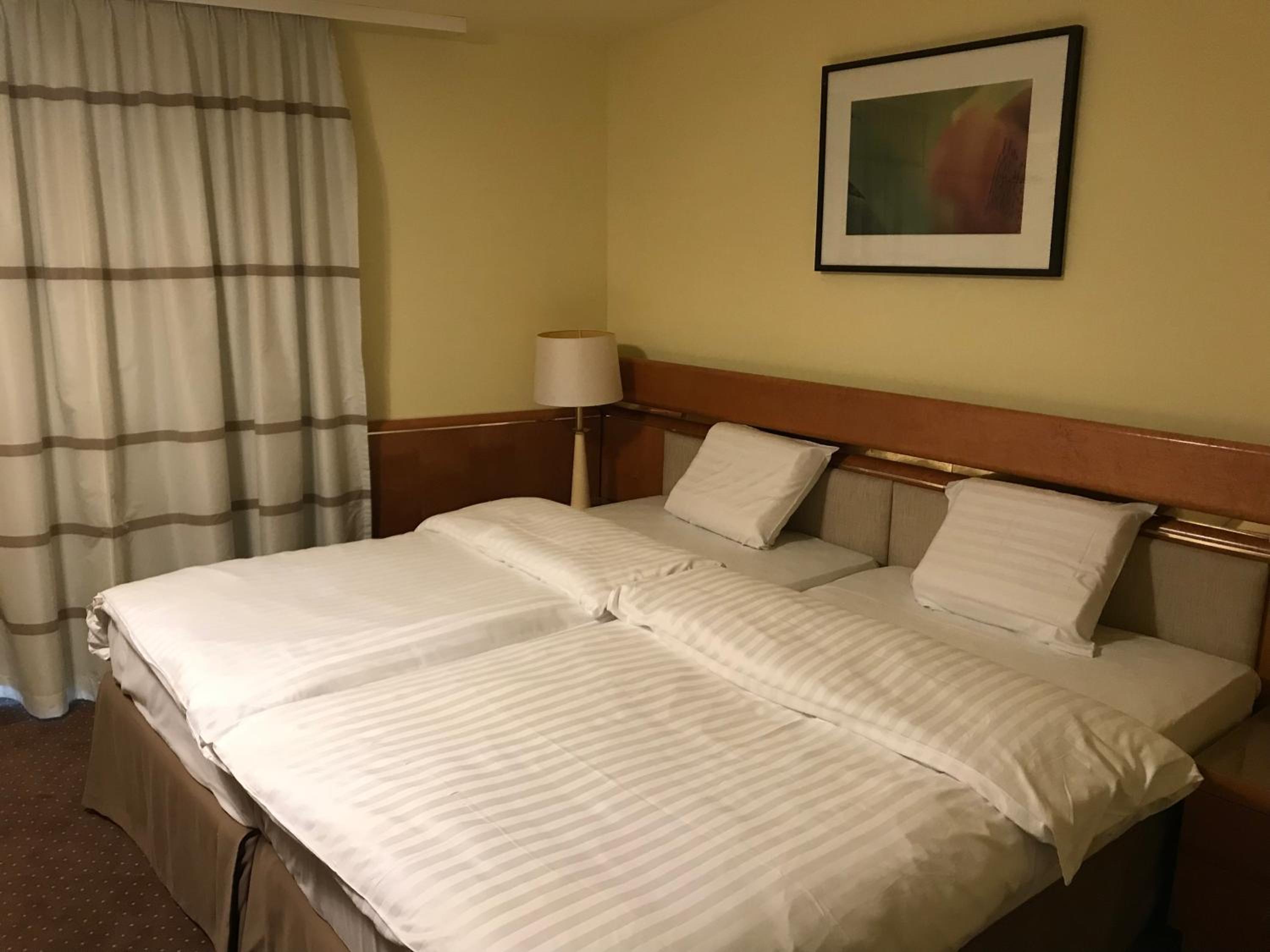 Double Room - Photo 26
