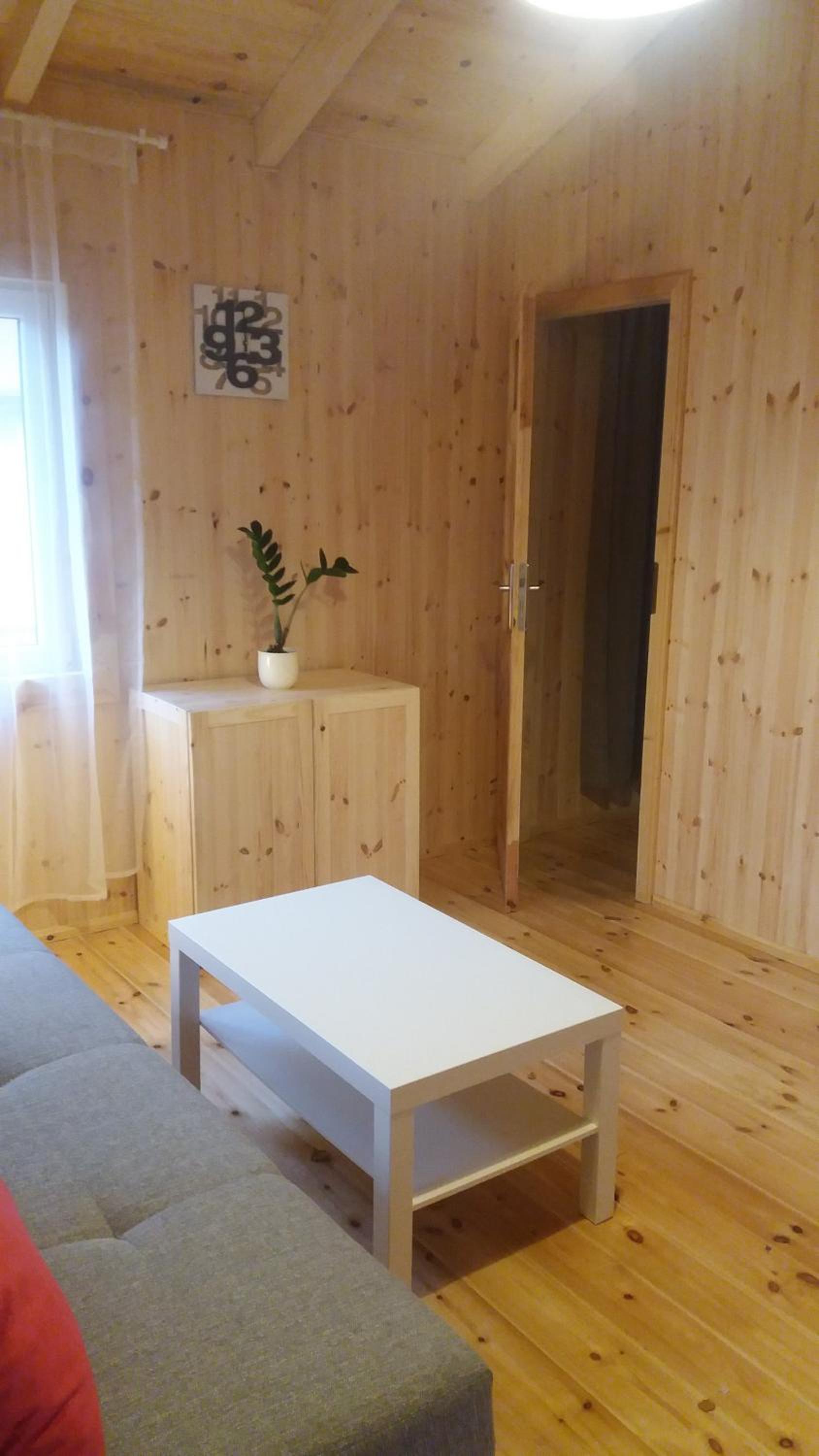 One-Bedroom House - Photo 20