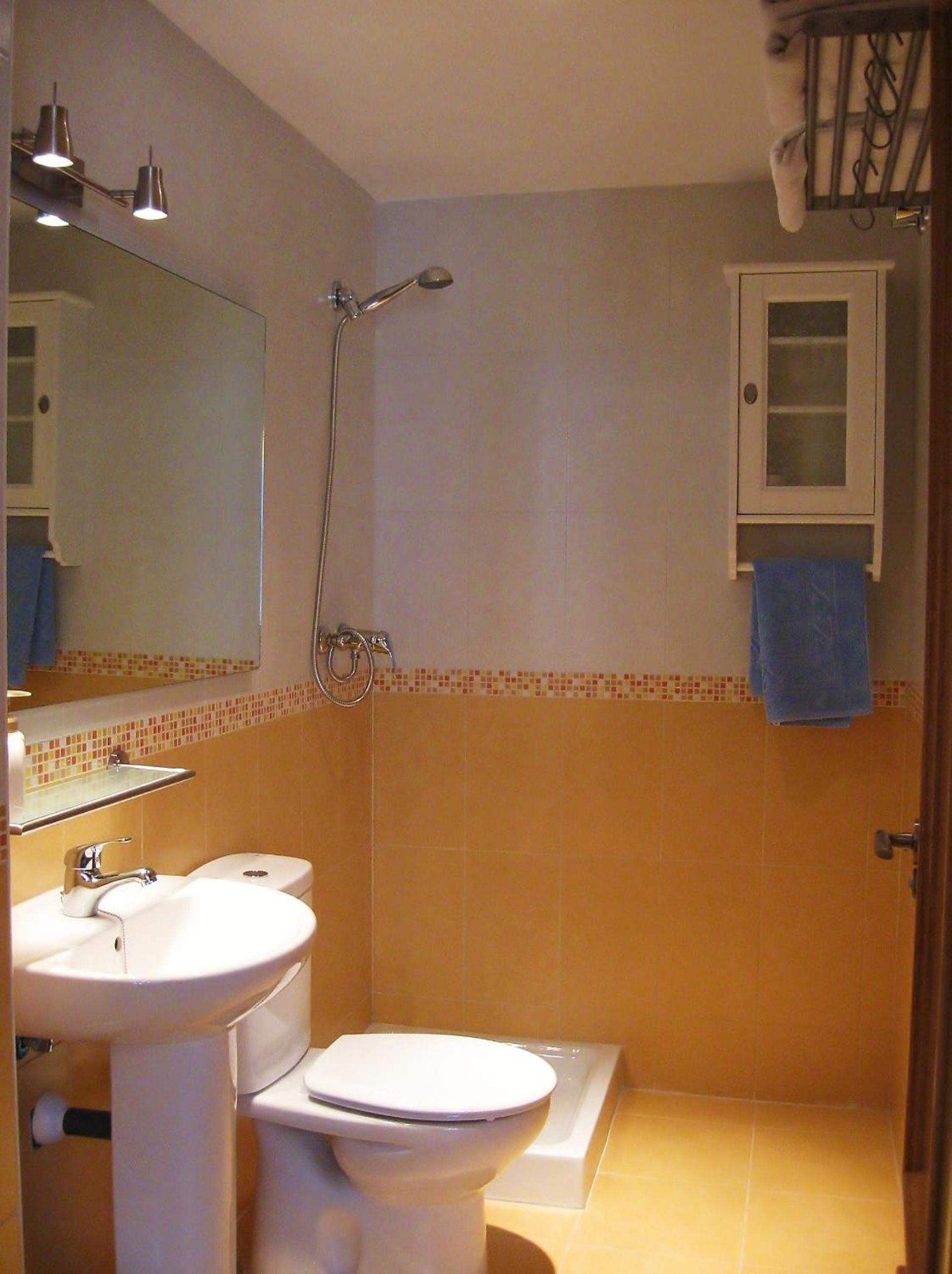 Two-Bedroom Apartment photo 2