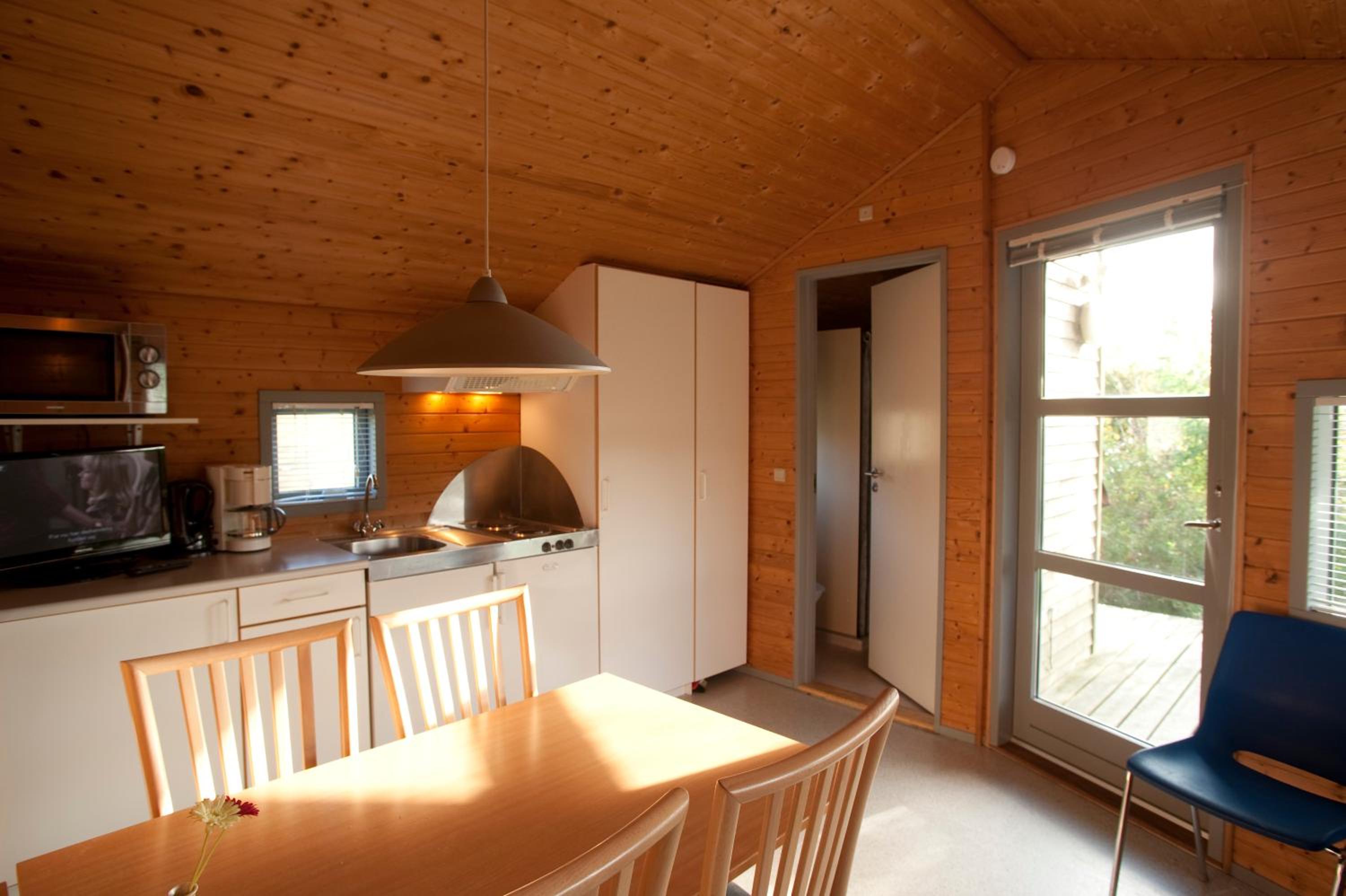 Deluxe Cottage (5 Adults) photo 3