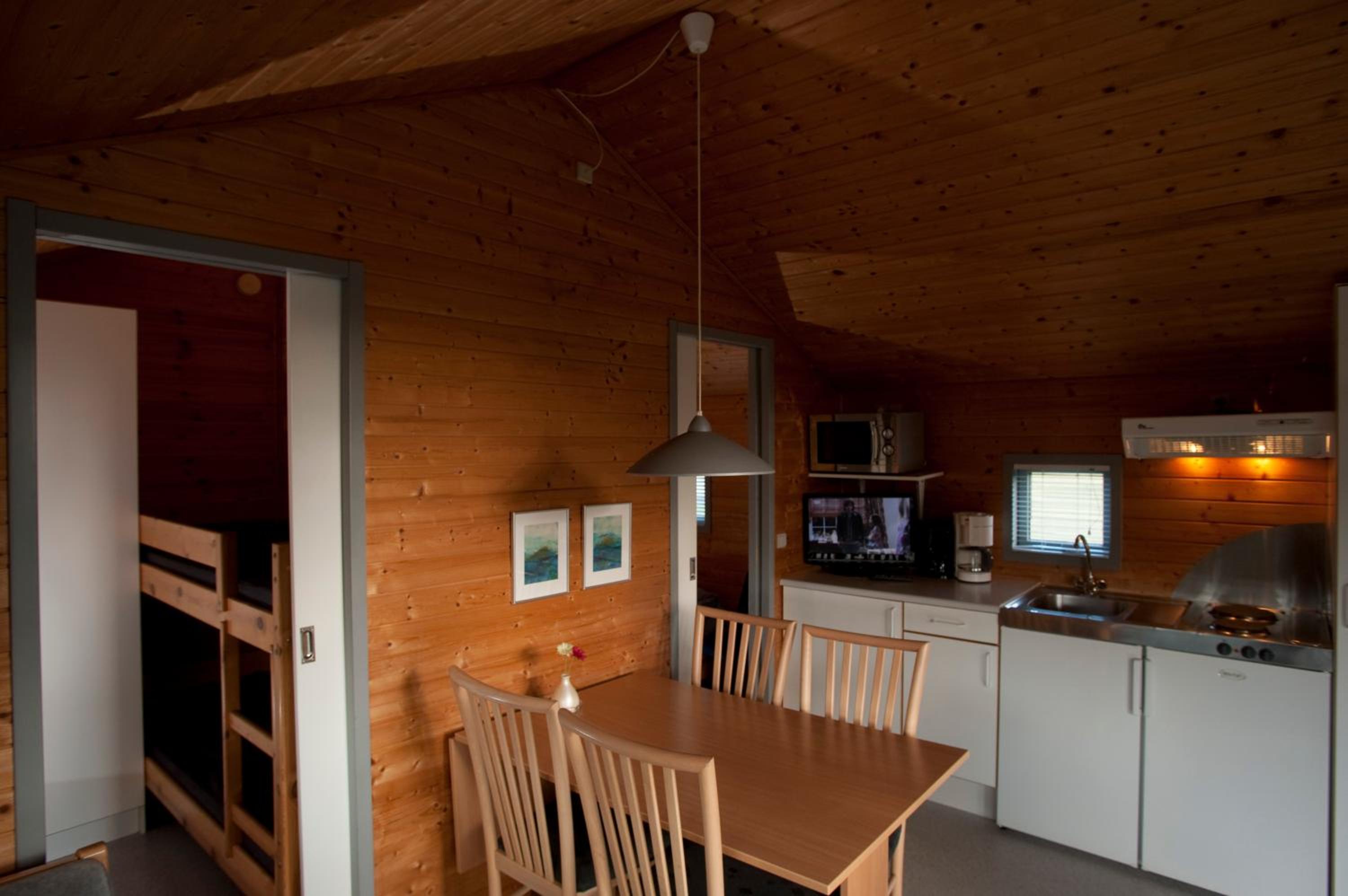 Deluxe Cottage (5 Adults) photo 1