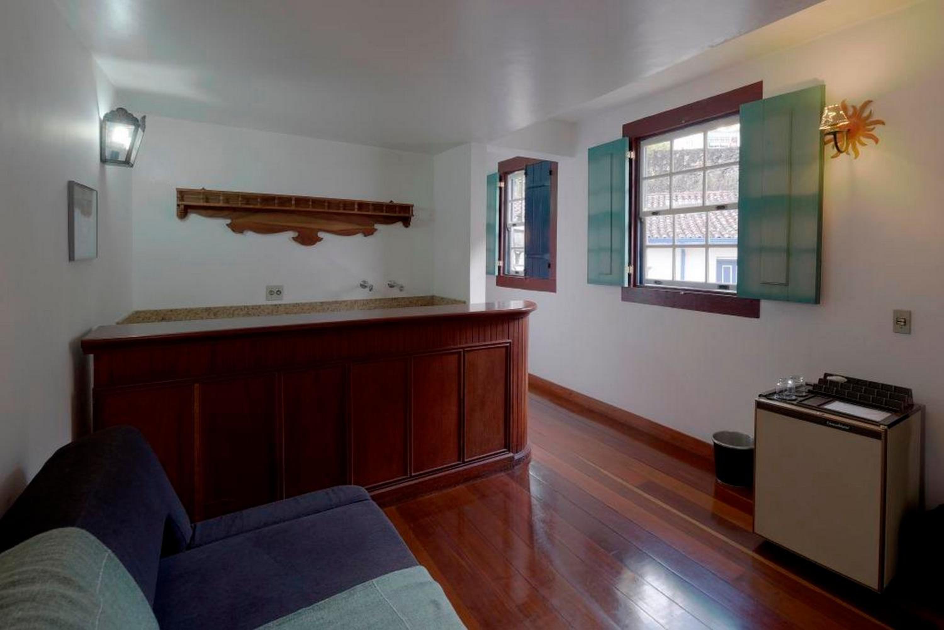 Studio Apartment photo 1